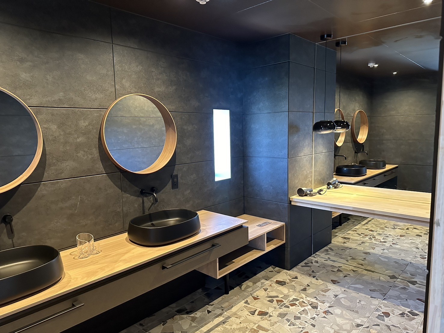 6F/客室露天風呂付き　トリプルルーム+和洋室（3~7名様）601