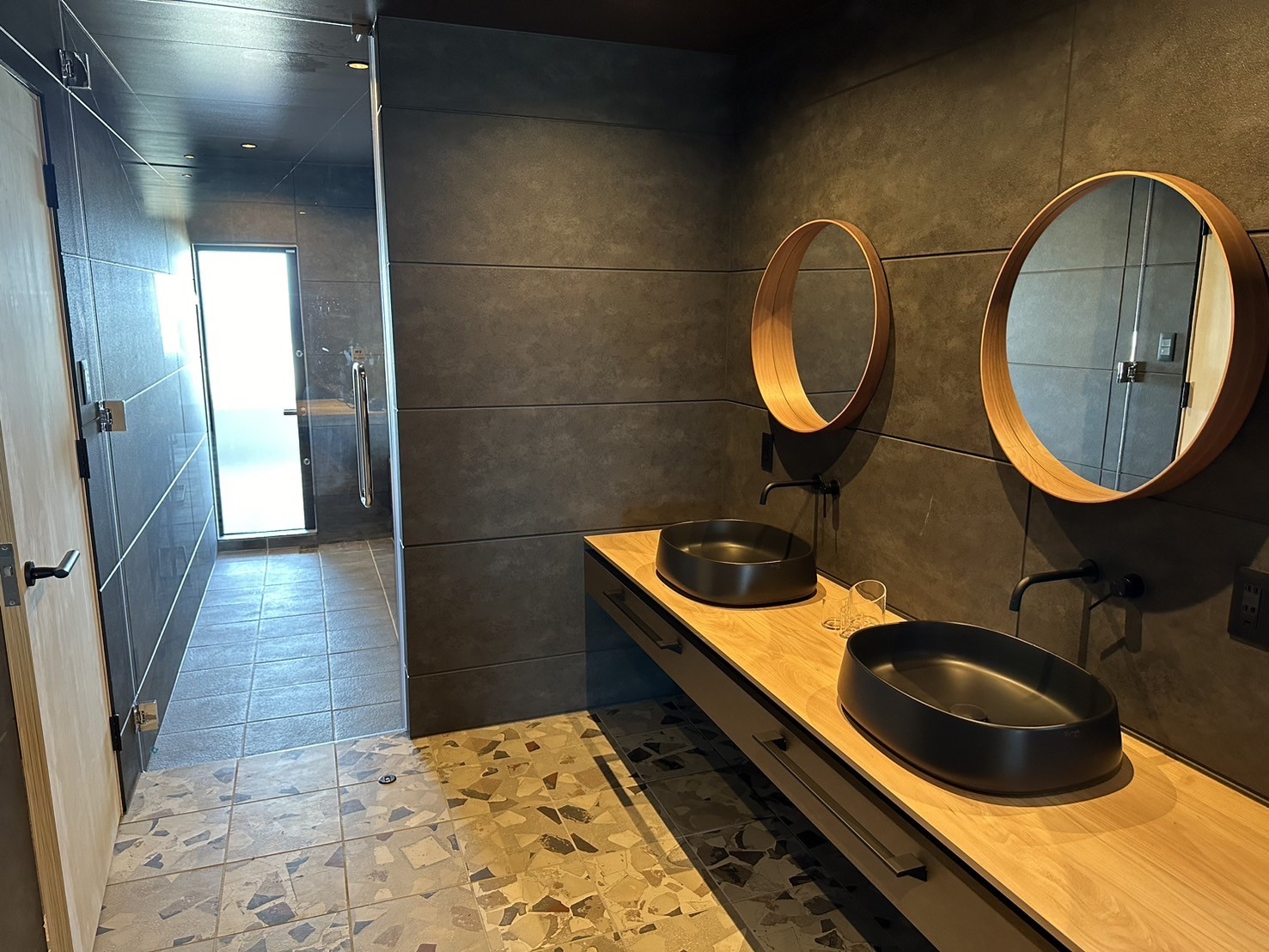 6F/客室露天風呂付き　トリプルルーム+和洋室（3~7名様）601