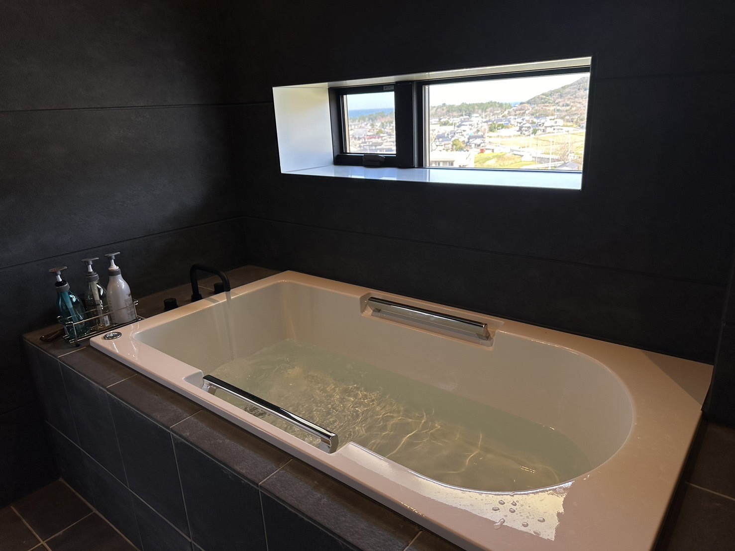 6F/客室露天風呂付き　トリプルルーム+和洋室（3~7名様）601