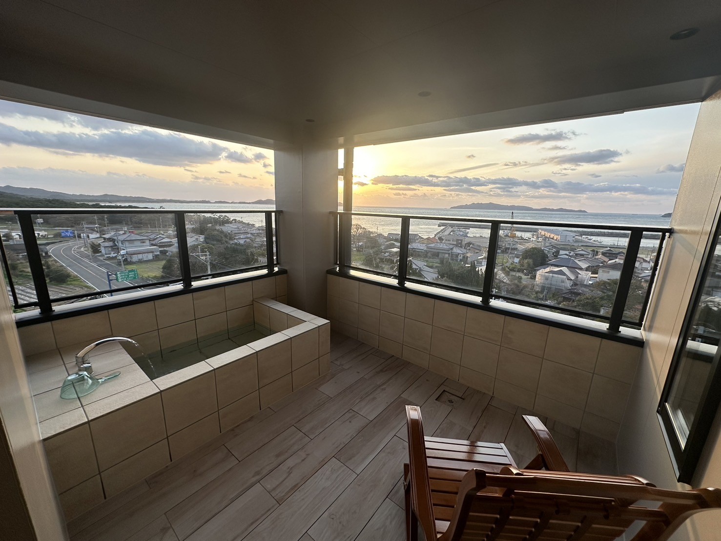 4F/5F客室露天風呂付き　トリプルルーム+和室（2~4名様）