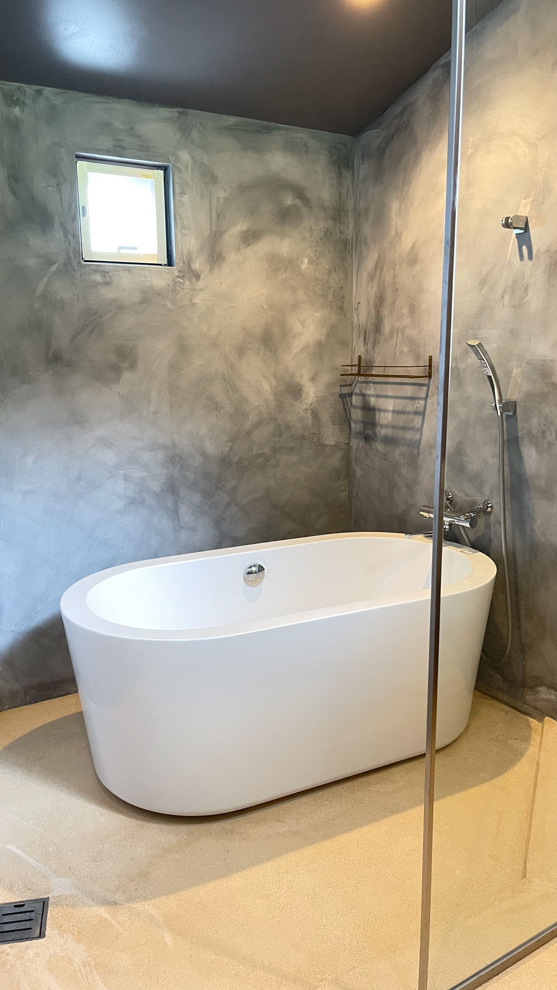 ふくぎリビング　空の間（浴室）