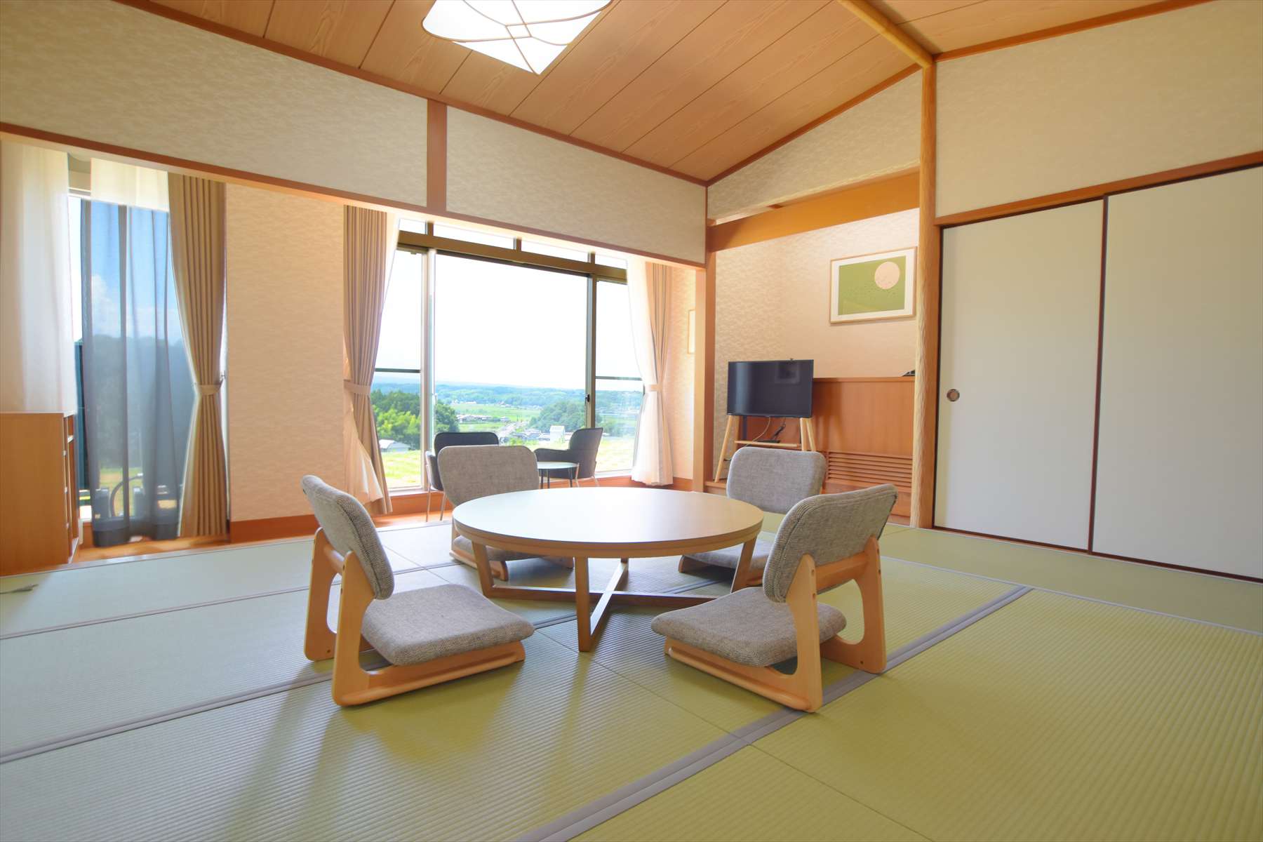 南館１F大きな和室