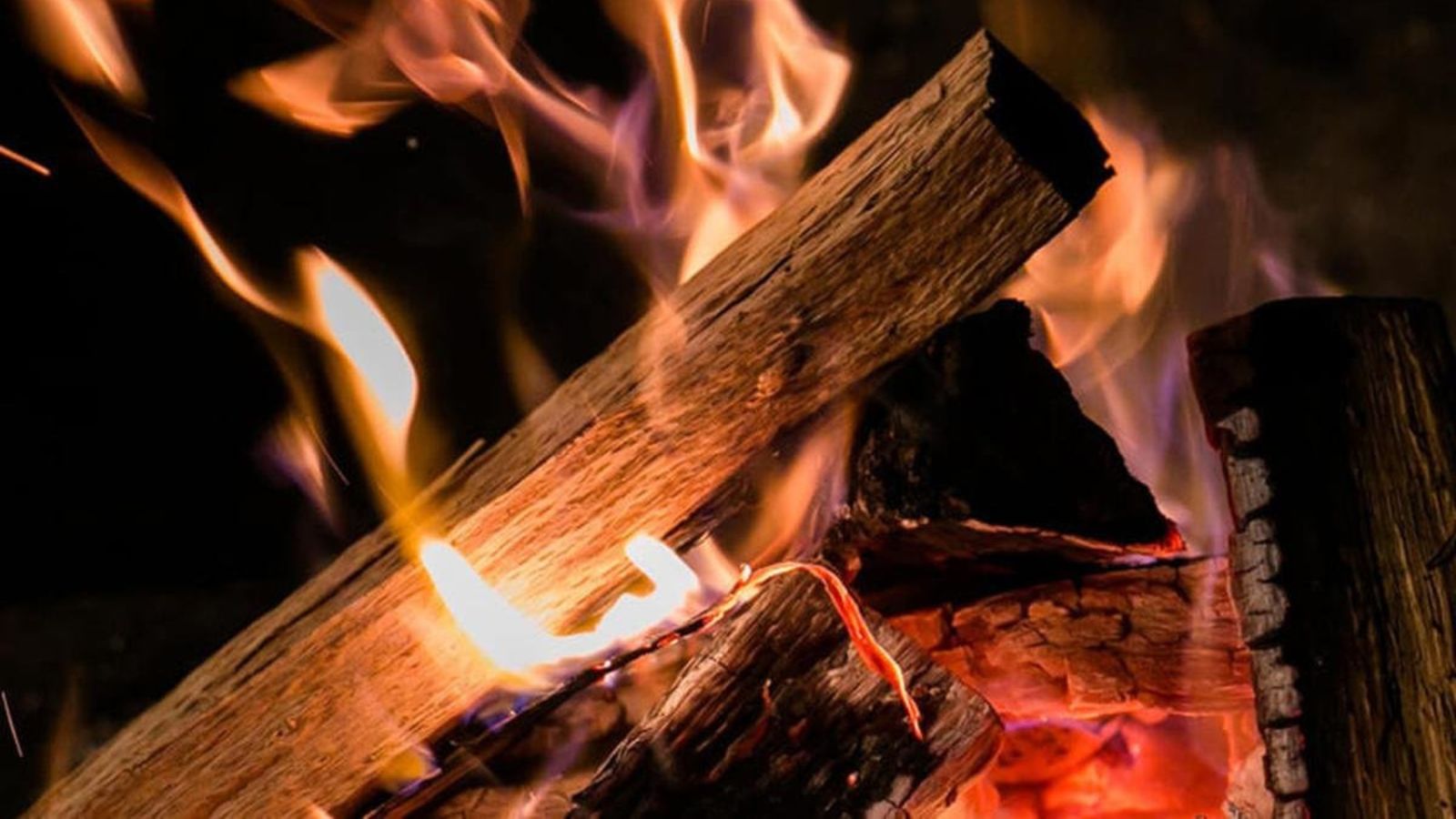 【アクティビティ】たき火テラス