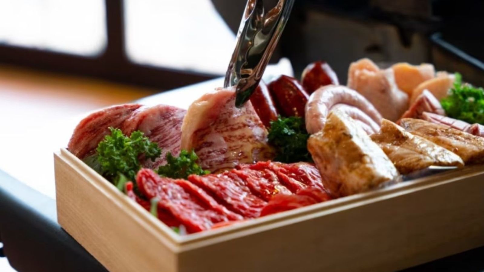 【お食事一例：大分県産ブランド肉のフルコース】