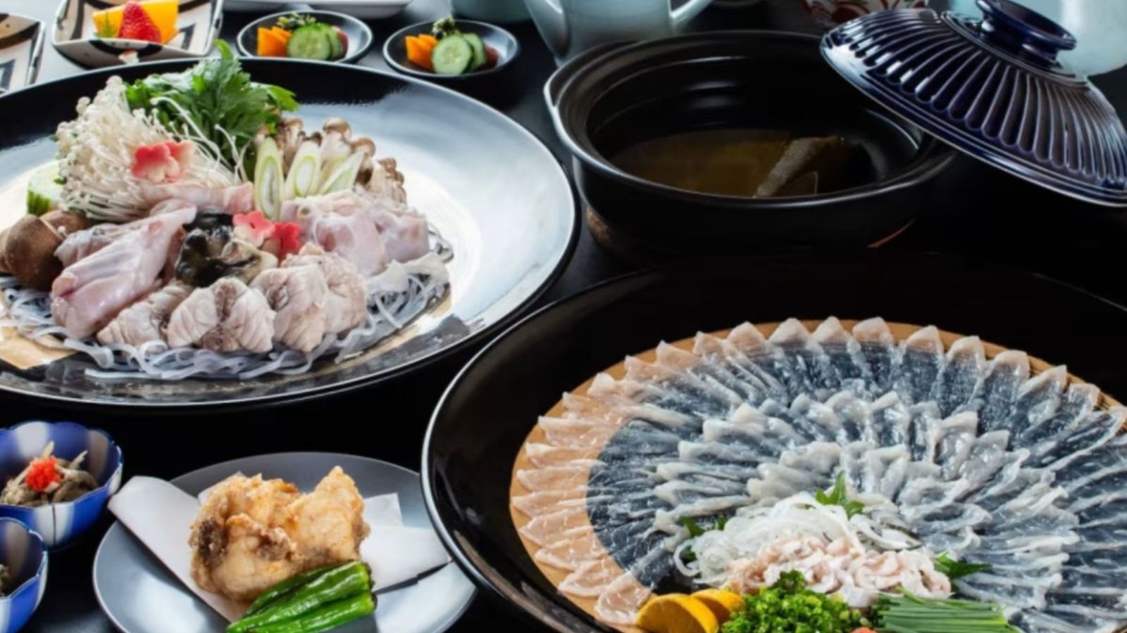 【会席一例：フグコース】1日3組限定！別府温泉宿のフグ会席