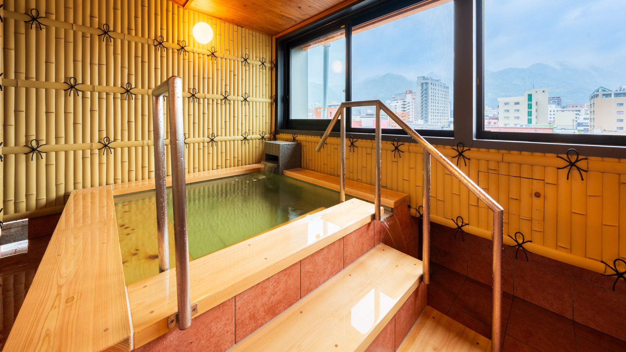 半露天風呂付　和モダン特別室「花」