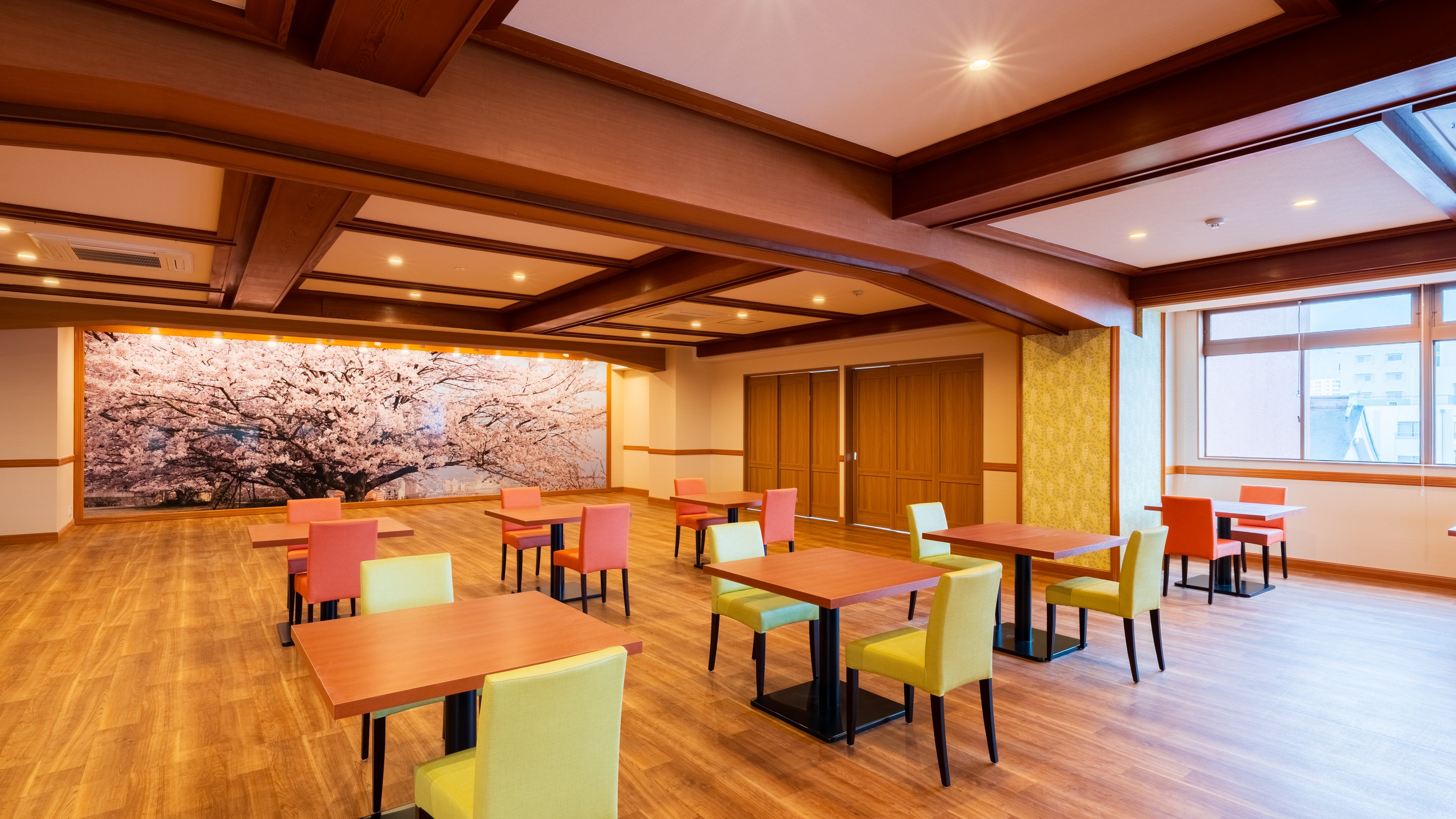 レストラン会場【孔雀】