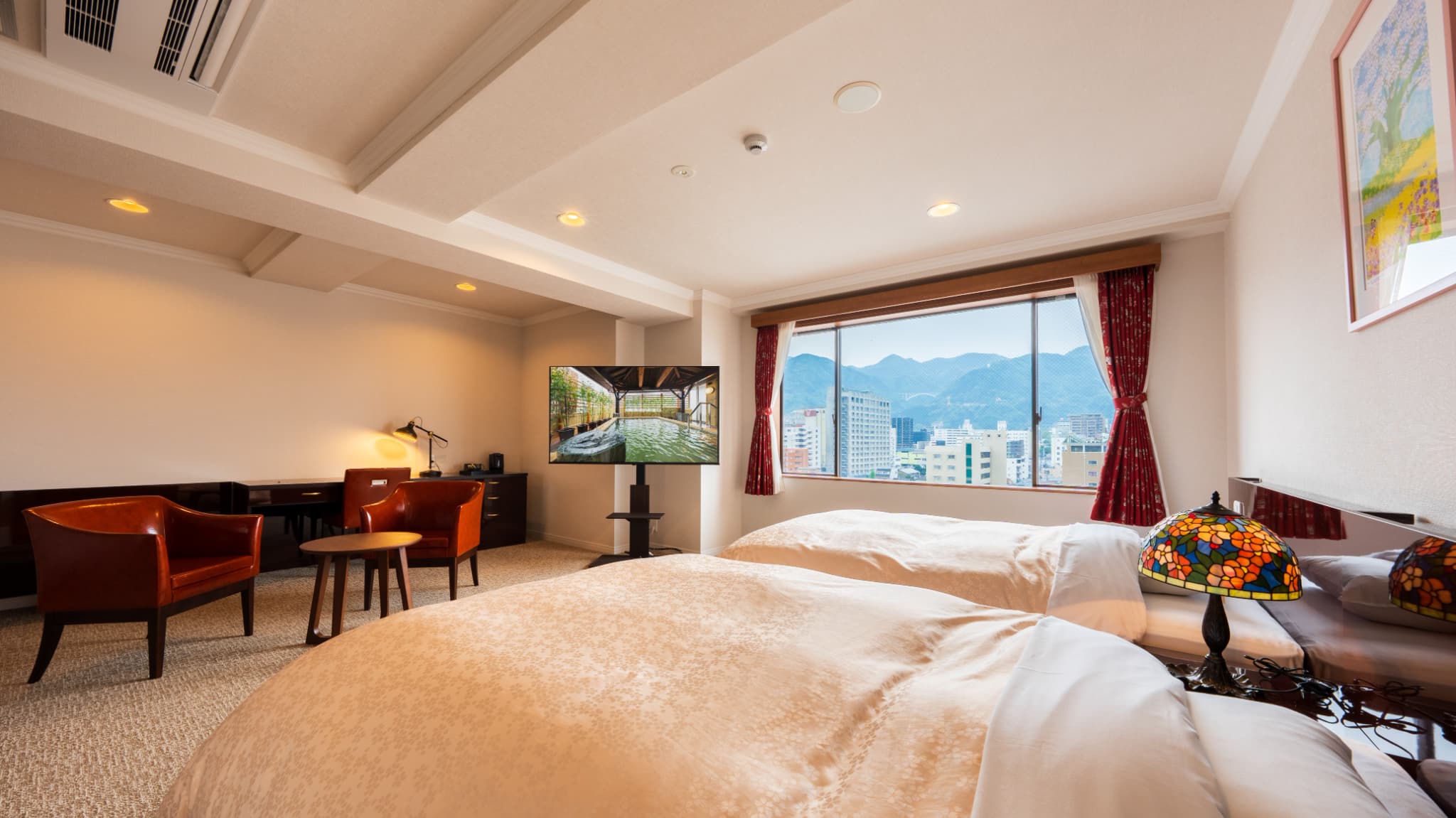 プレミアムデラックスツイン(46㎡/セミダブルベッド120cm&times;2台/7～8階)