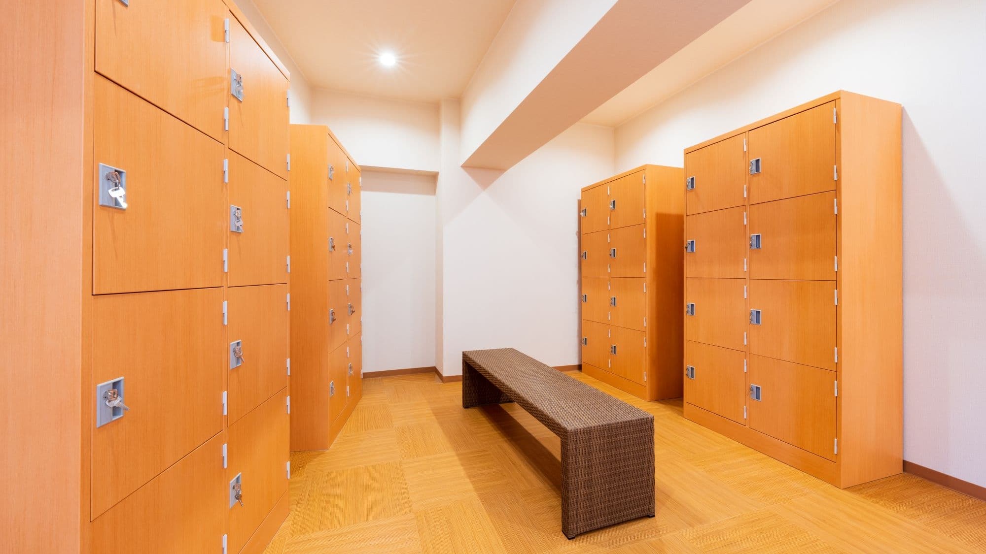 ６階大浴場　脱衣所