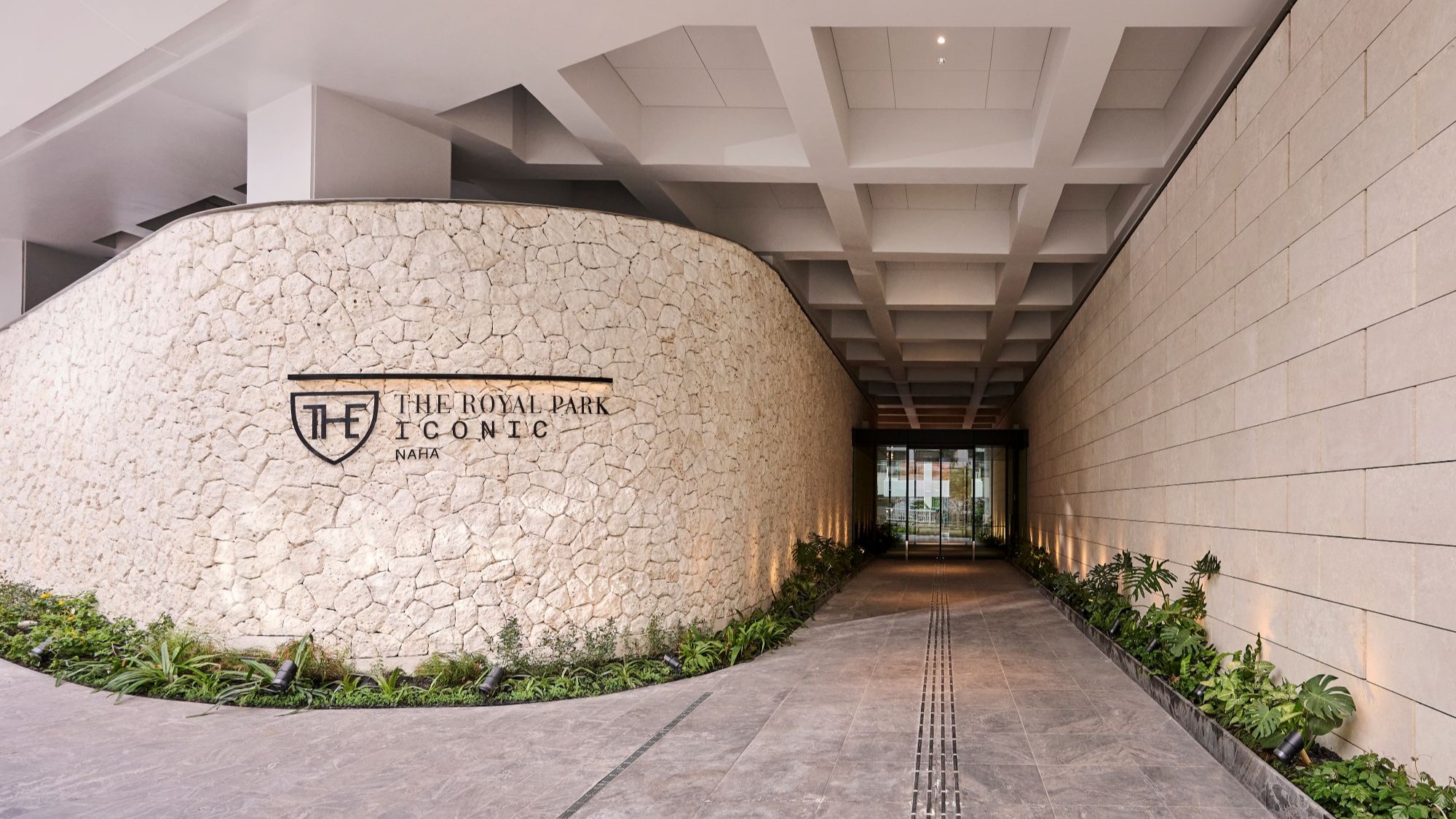 エントランス（ゆいレール側） イメージ