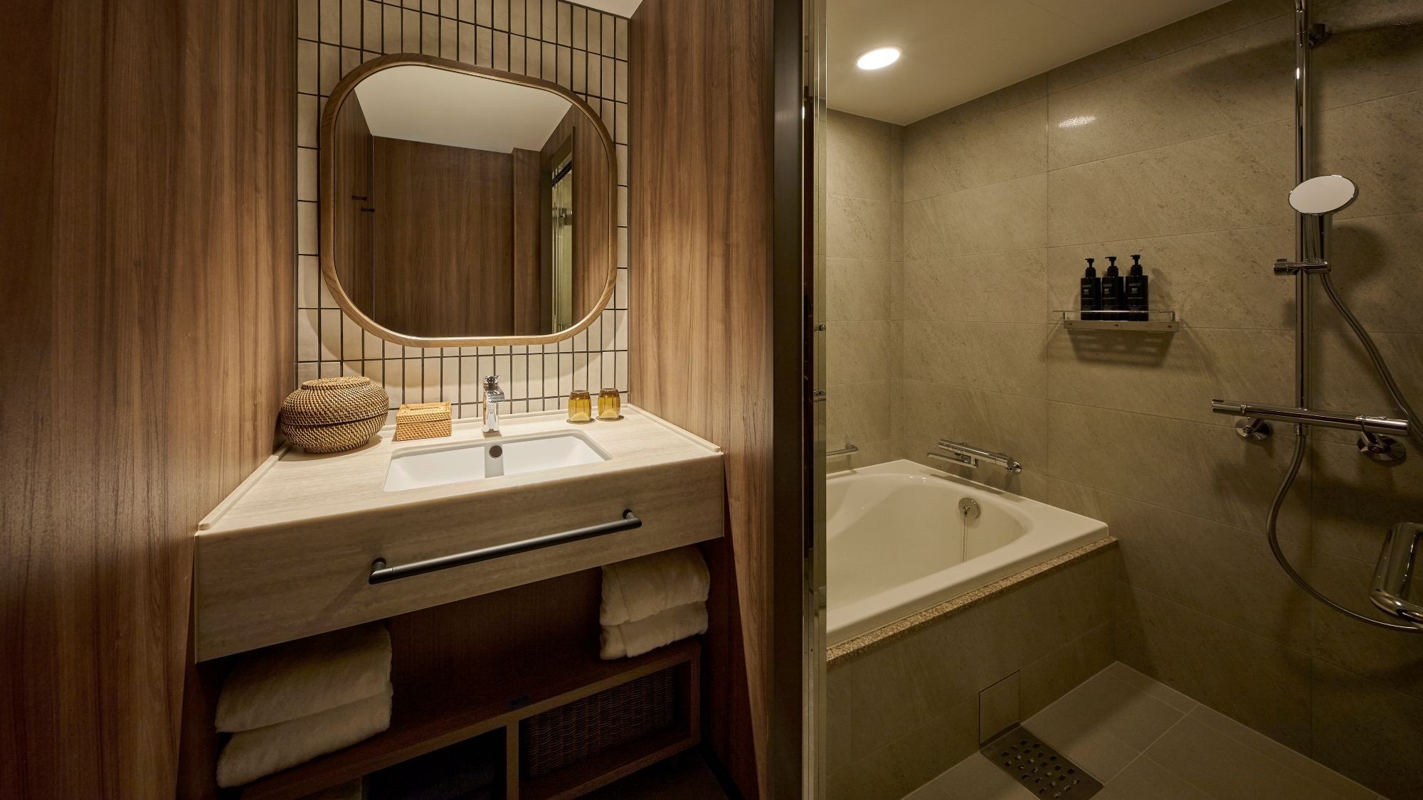 エグゼクティブフロア スーペリアツイン バスルームイメージ