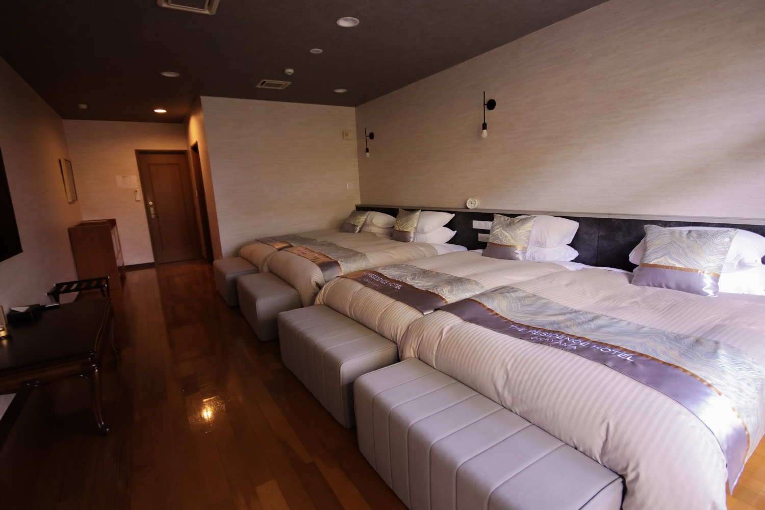 ３０１ベッドルーム