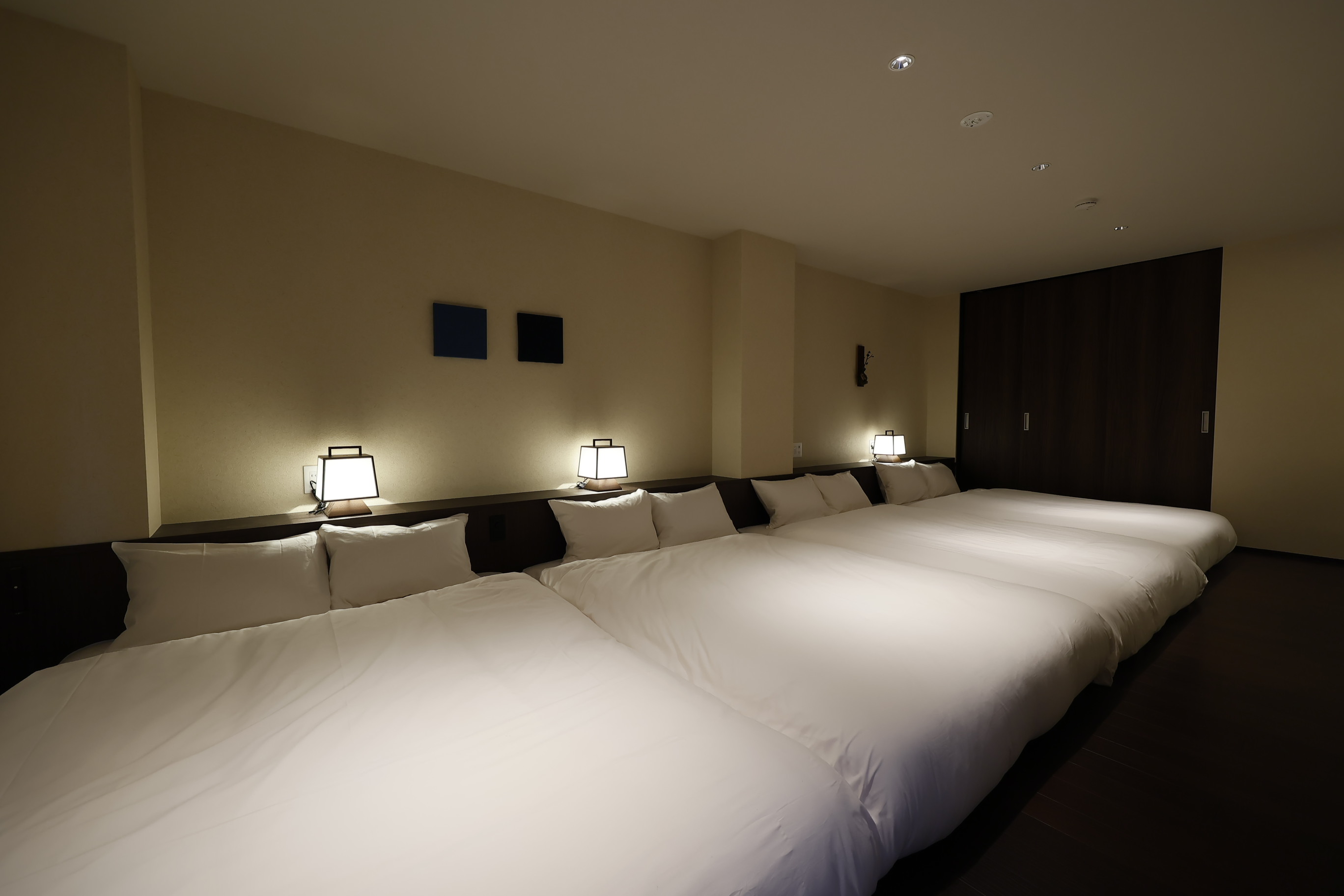 フォーベッドルーム