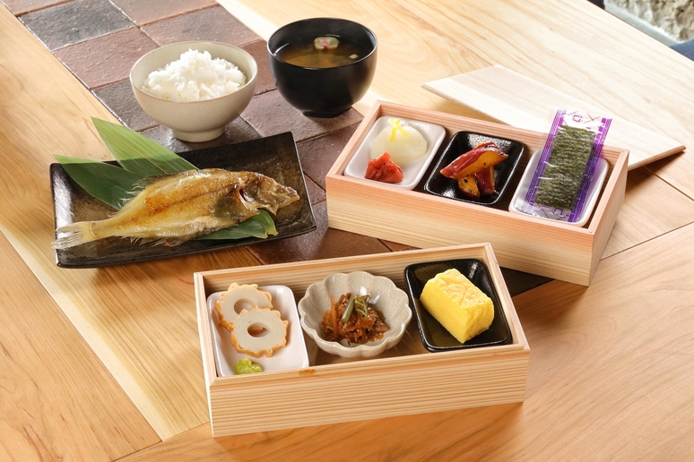 【90日前早割プラン】スタッフがおもてなし、囲炉裏で味わう地元食材の贅沢な串焼きプラン／和朝食付き