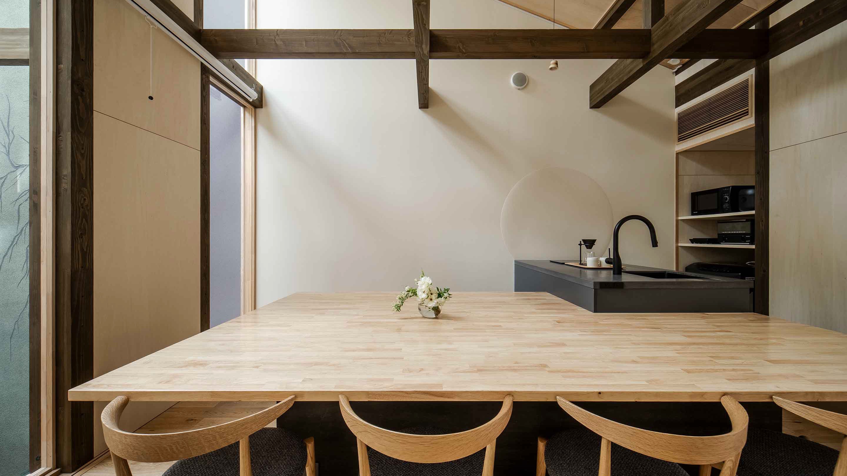 リビングダイニング【花里町 あおの花】