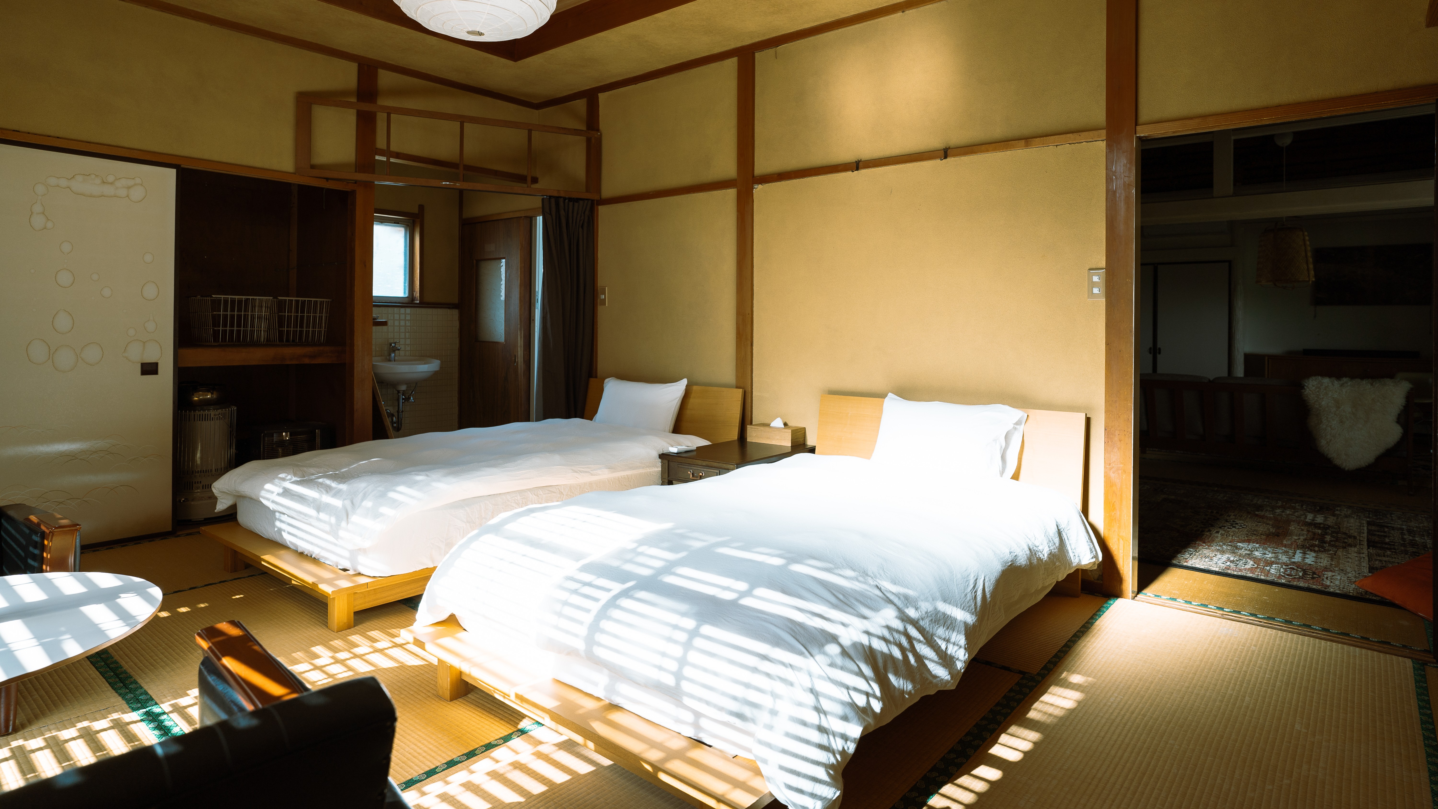 【メイン棟】【寝室②】ツーベッドルーム＆布団対応（最大５枚）