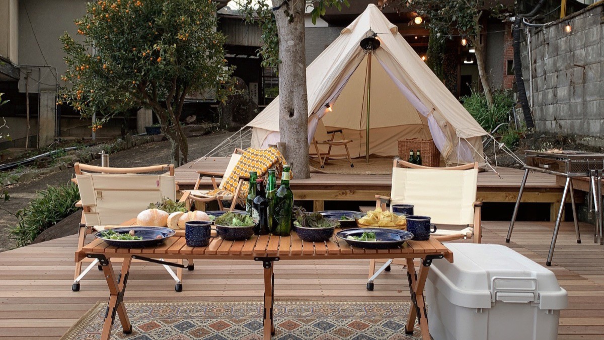 友達グループと、ツーリング仲間と。夜は美味しいご飯を食べながら、語り合える場です。