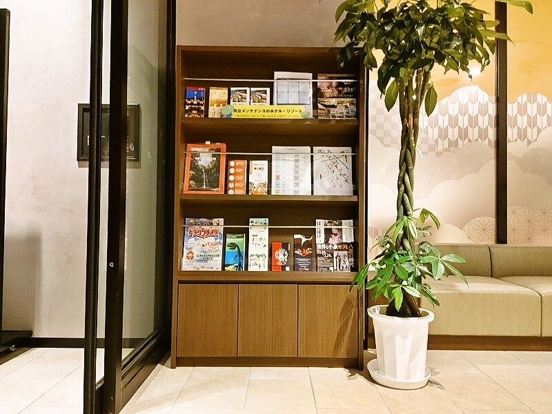 パンフレットラック