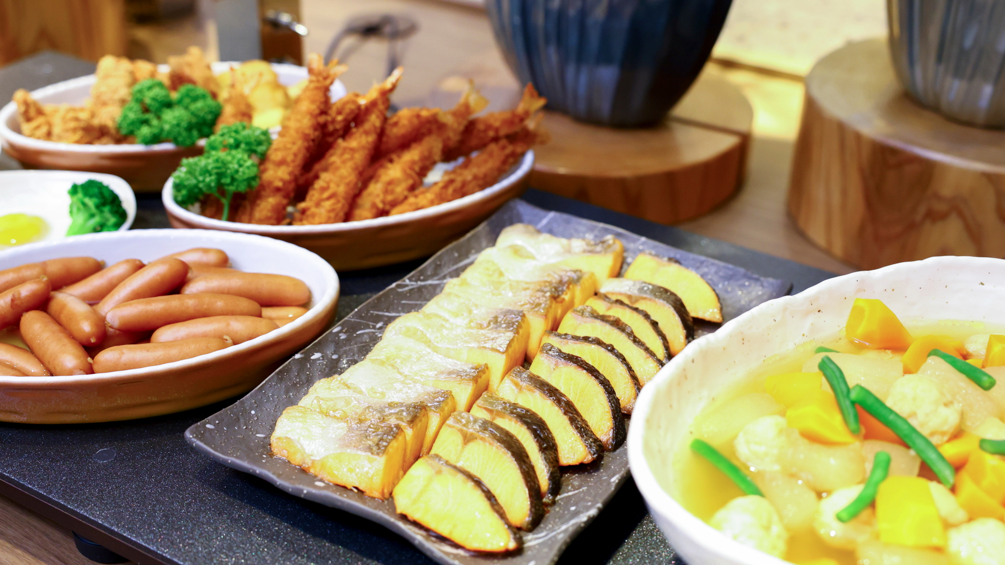 朝食バイキング：焼き魚