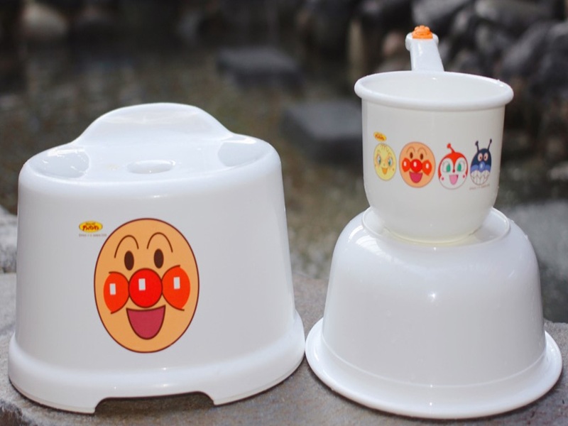 お子様用洗面器＆イス