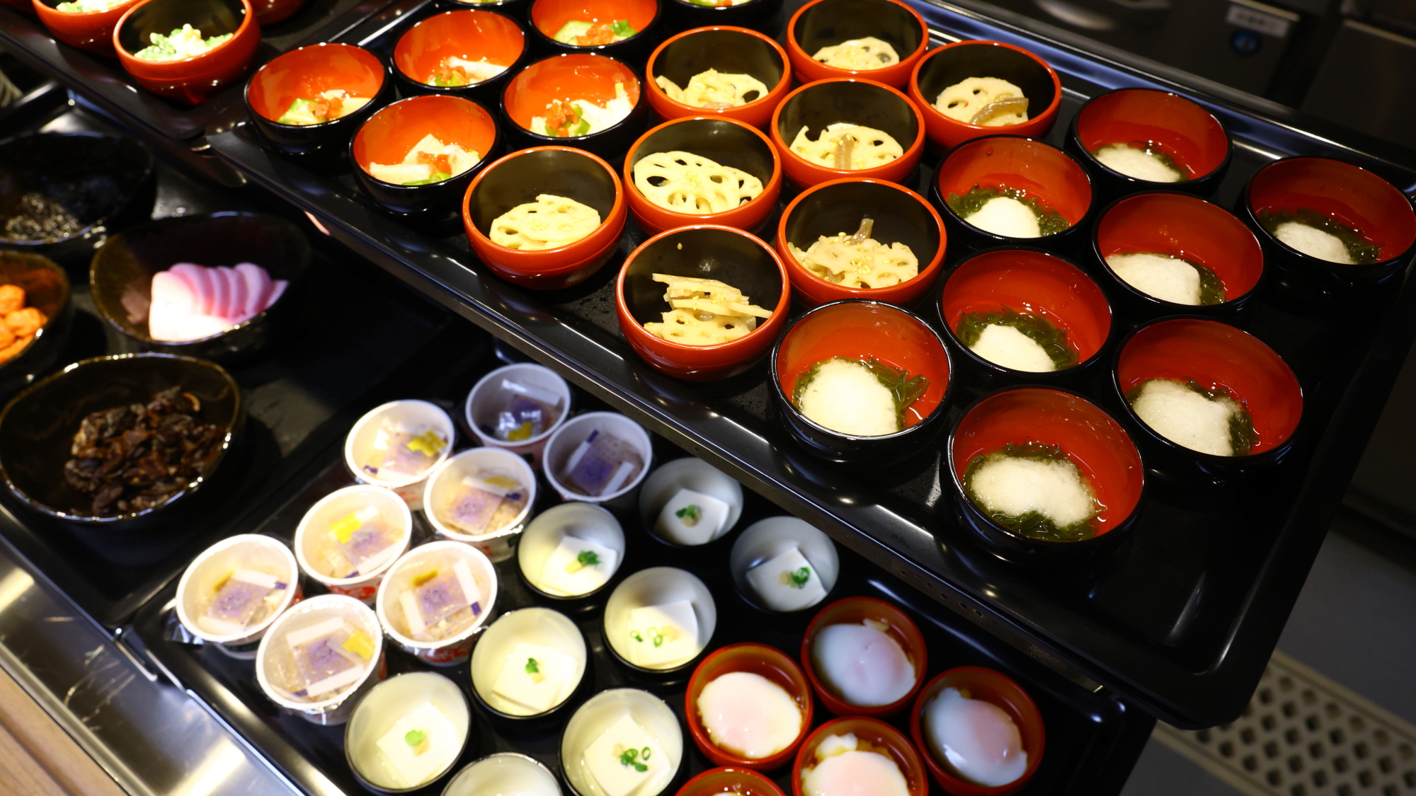 朝食バイキング：小鉢コーナー