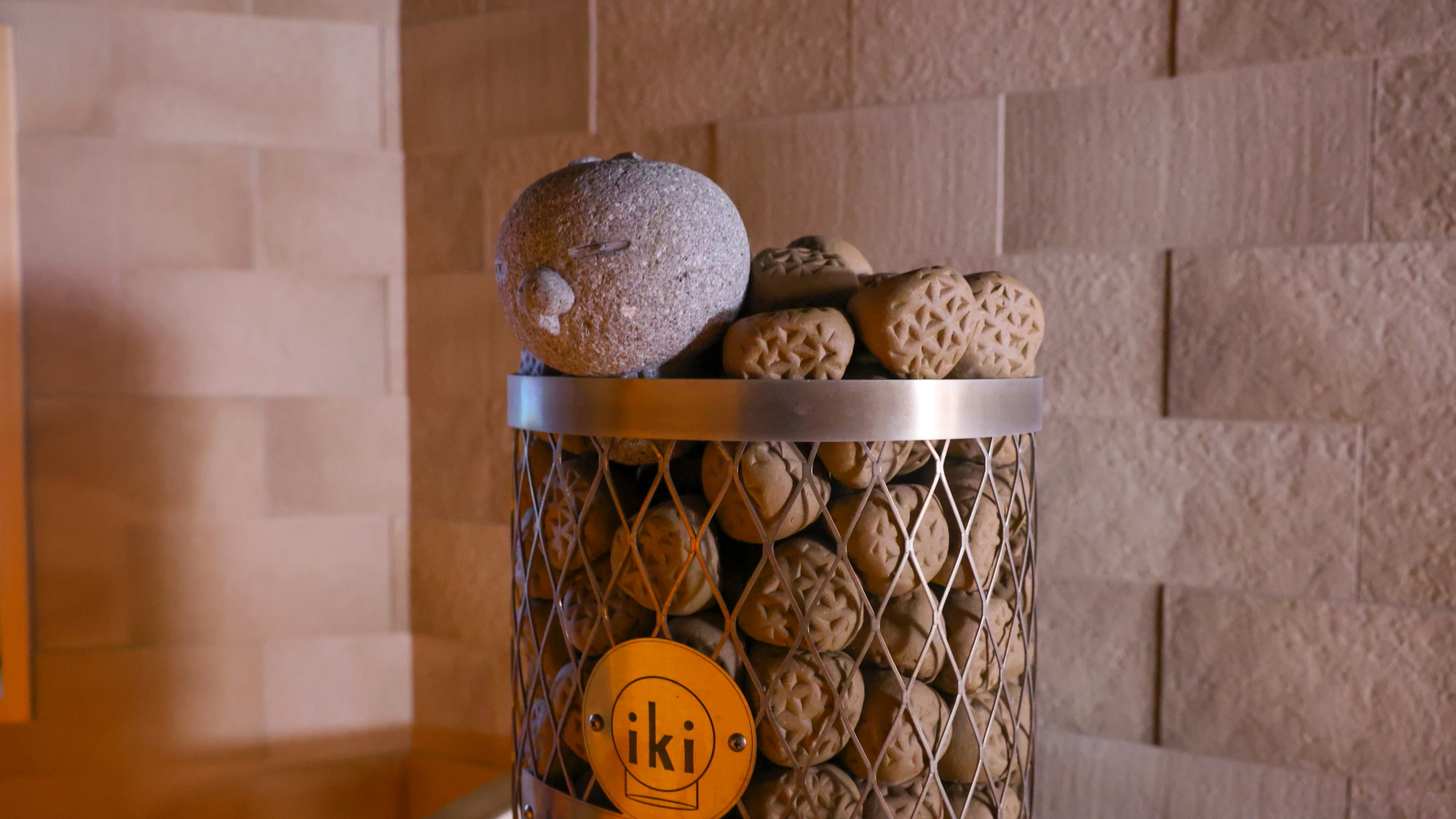 【男性】オートロウリュ高温サウナ（20分に1回のオートロウリュ　室温:90℃～）