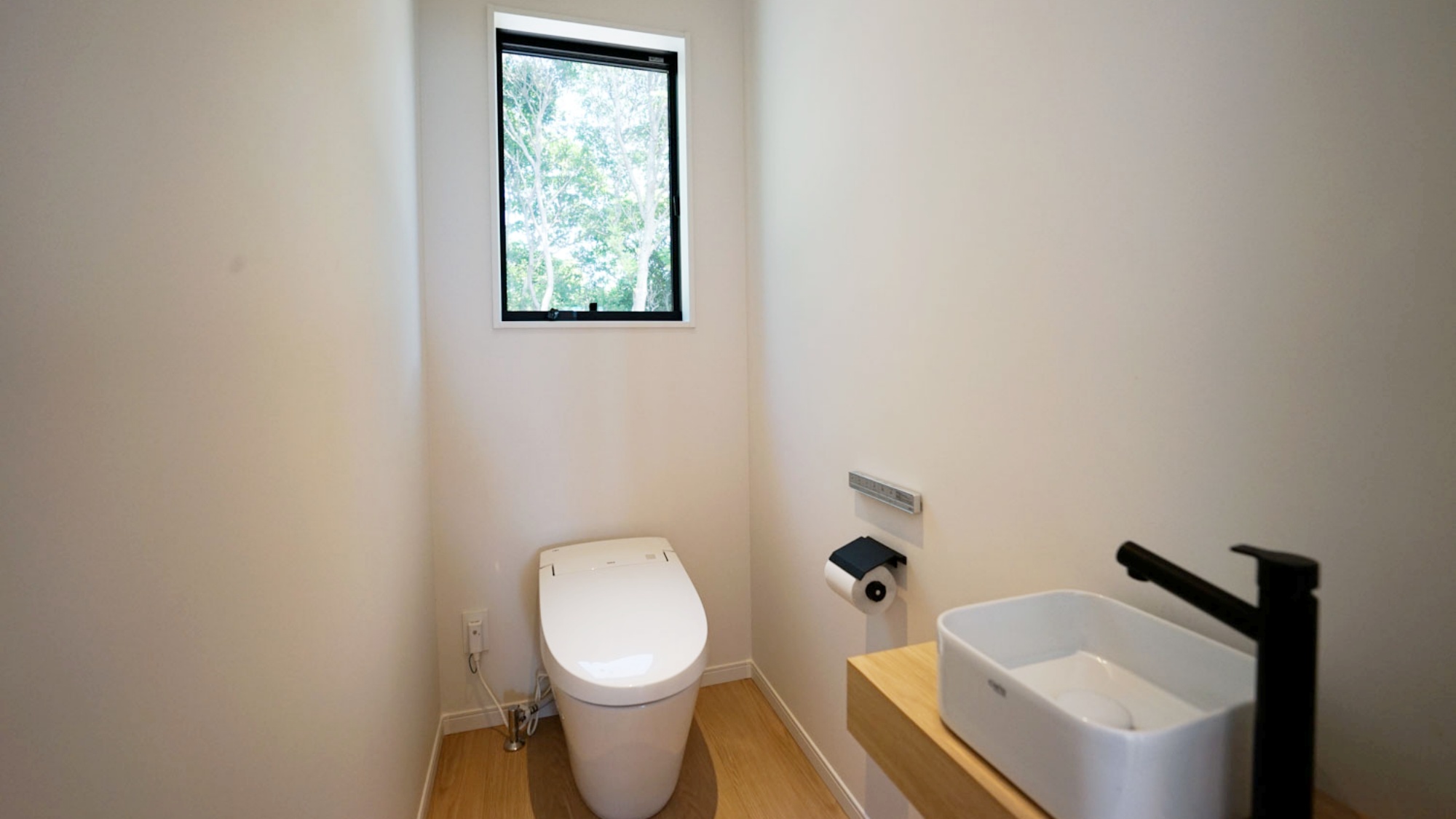 洗浄機付きトイレ