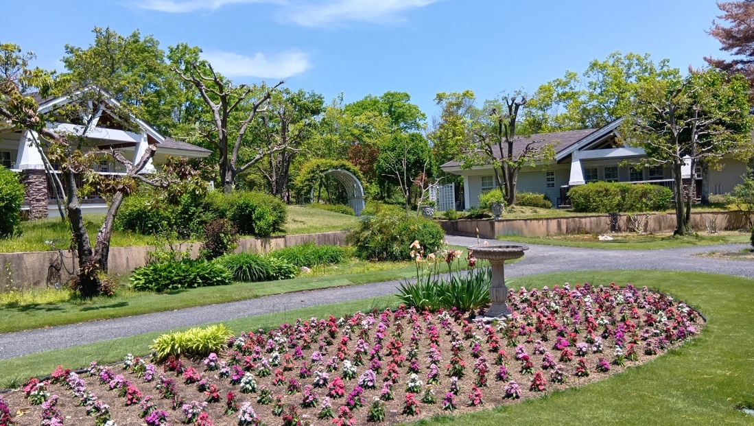 【愛犬とコテージ泊】朝食は本館レストランで優雅に。飼い主様へ贈る「朝のひととき」付プラン