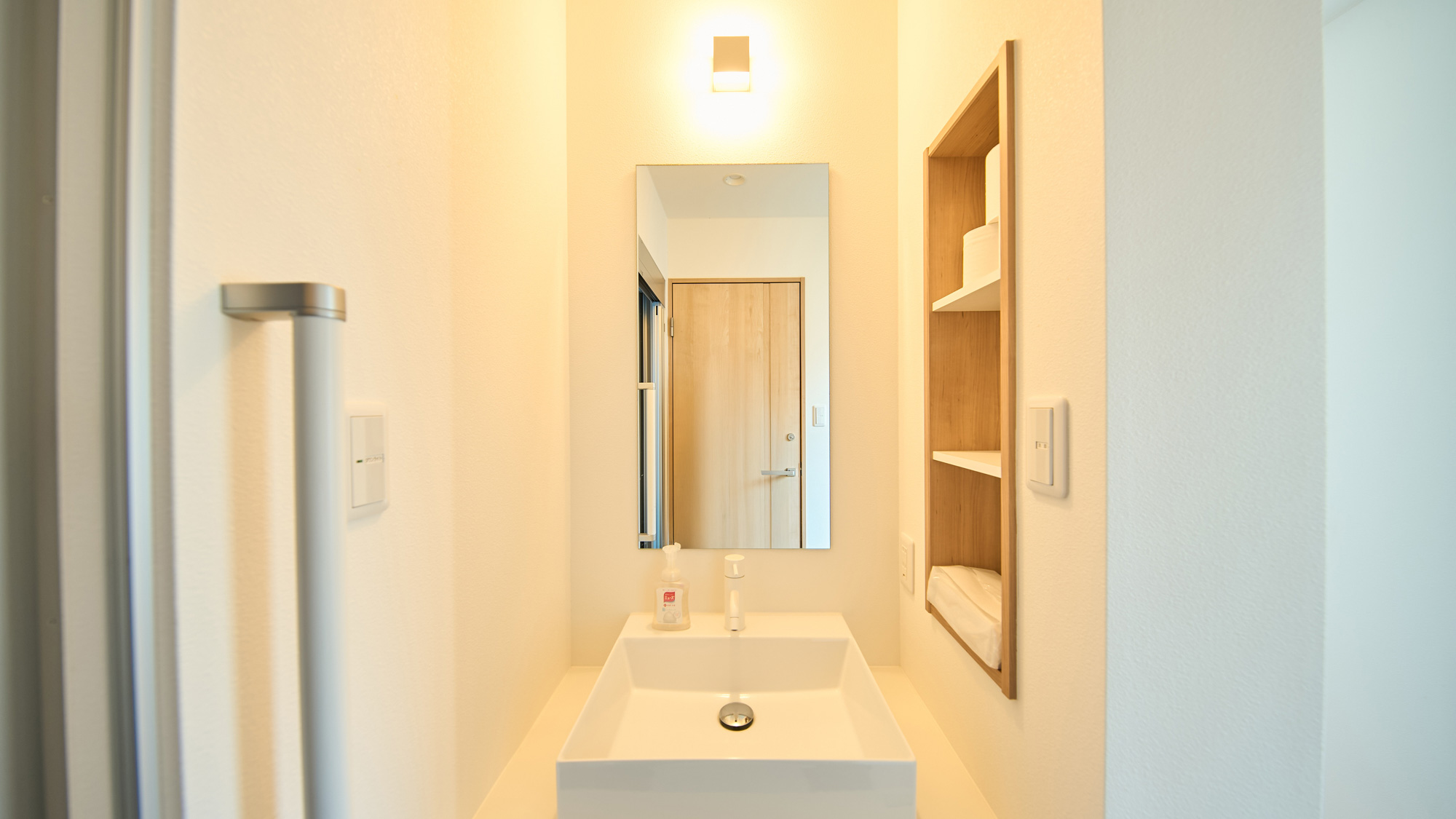 洗面スペース：お子様や車椅子の方でも使いやすい仕様です