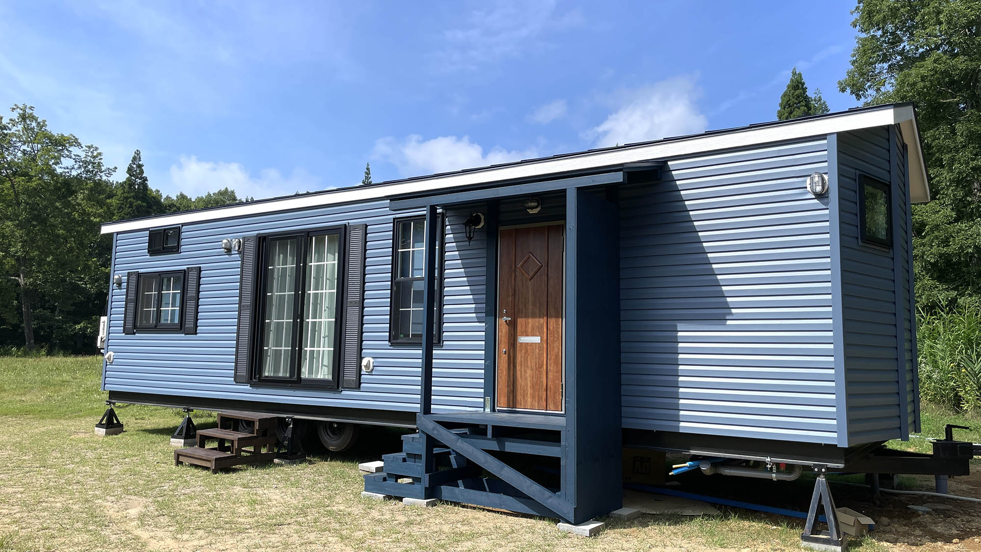 ・【トレーラーハウス碧／外観】非日常を楽しみたい方に！最大8名様まで滞在できるトレーラーハウスです