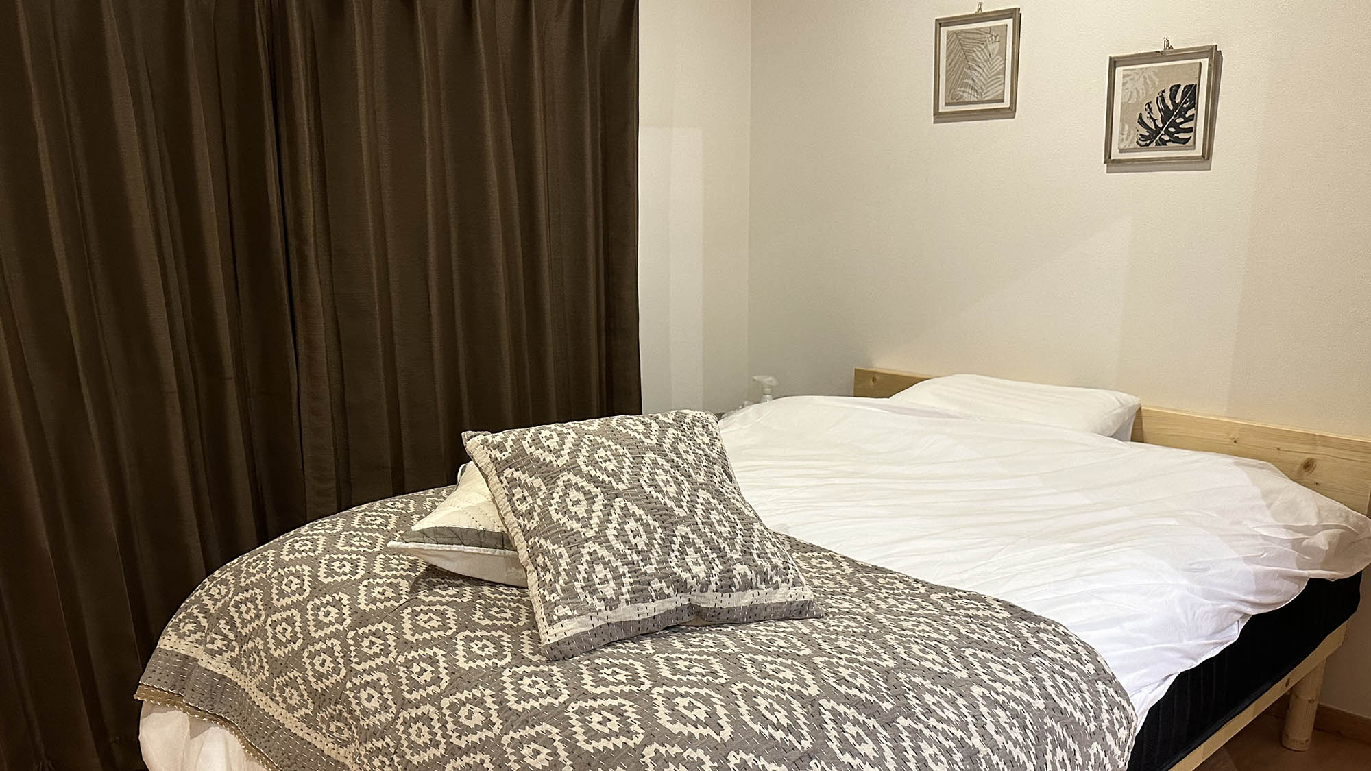 ・【寝室イメージ】ご自宅でお休みいただくと同じようにごゆっくりお寛ぎくださいませ