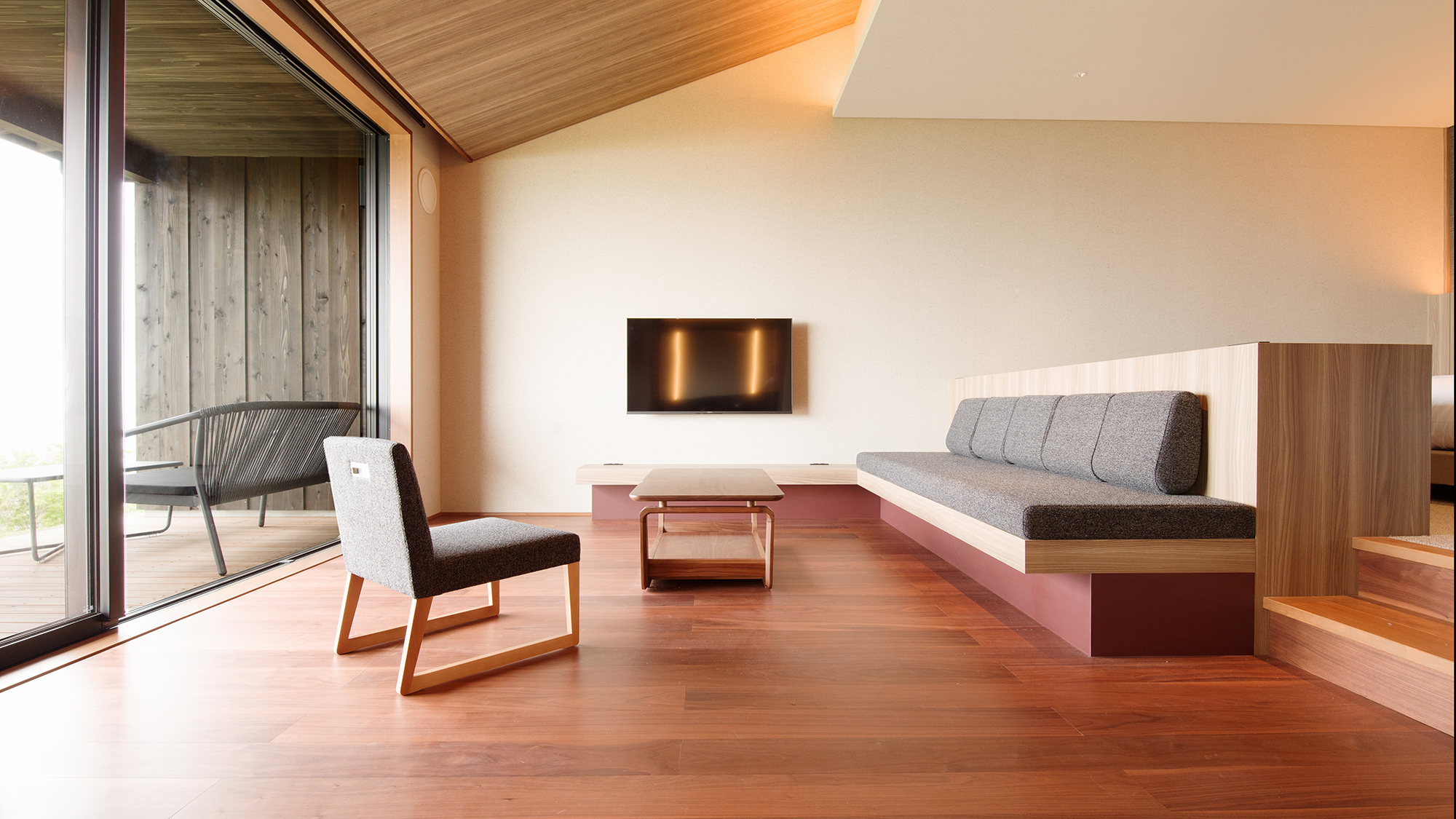 │ラグジュアリースイート│