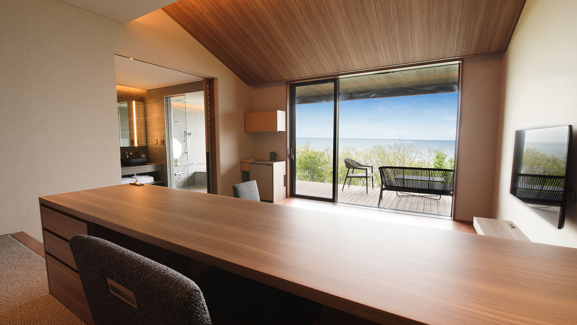 │ラグジュアリースイート│