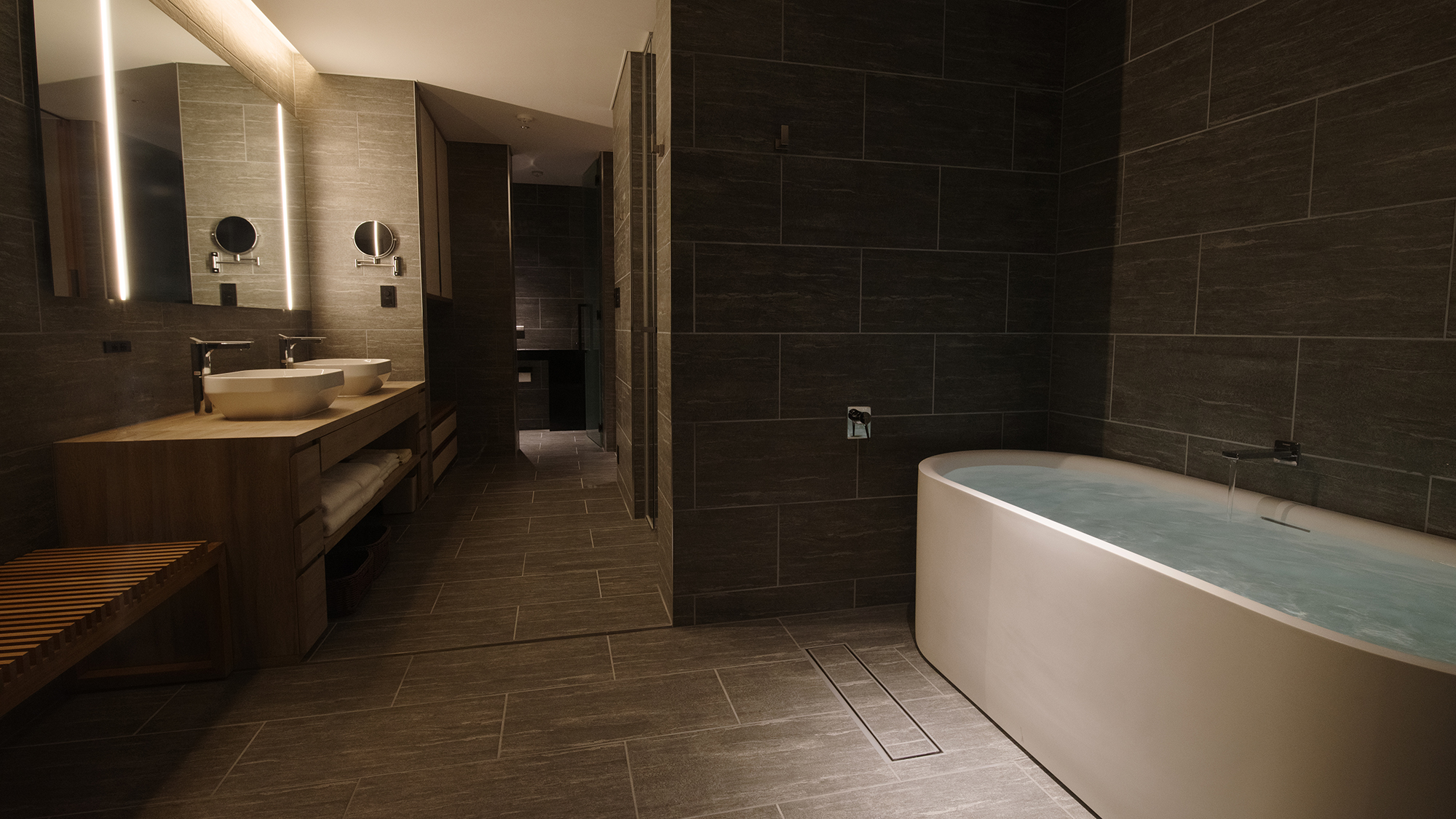 │テラススイート│