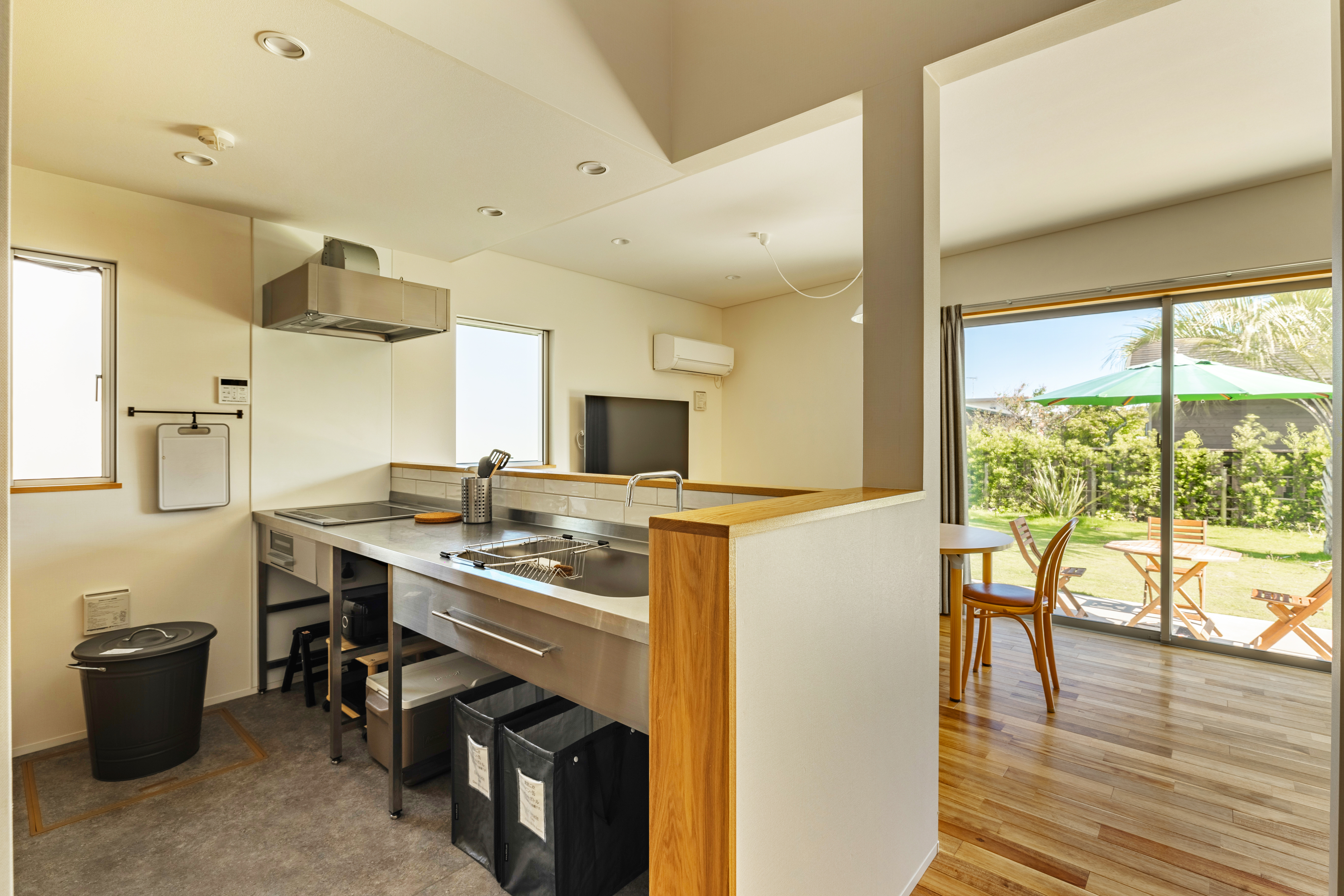 ２号室キッチン