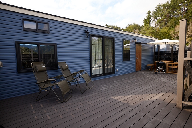 トレーラーハウスG