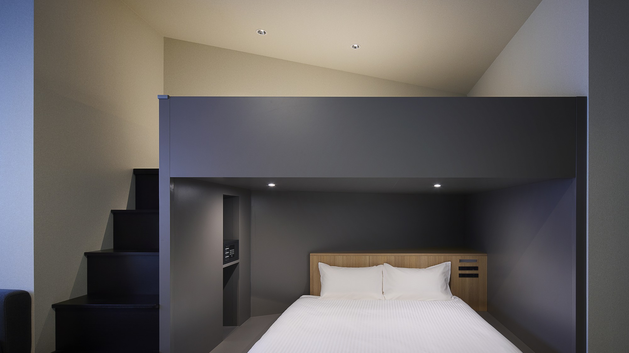 ファミリーアパートメント4ベッド