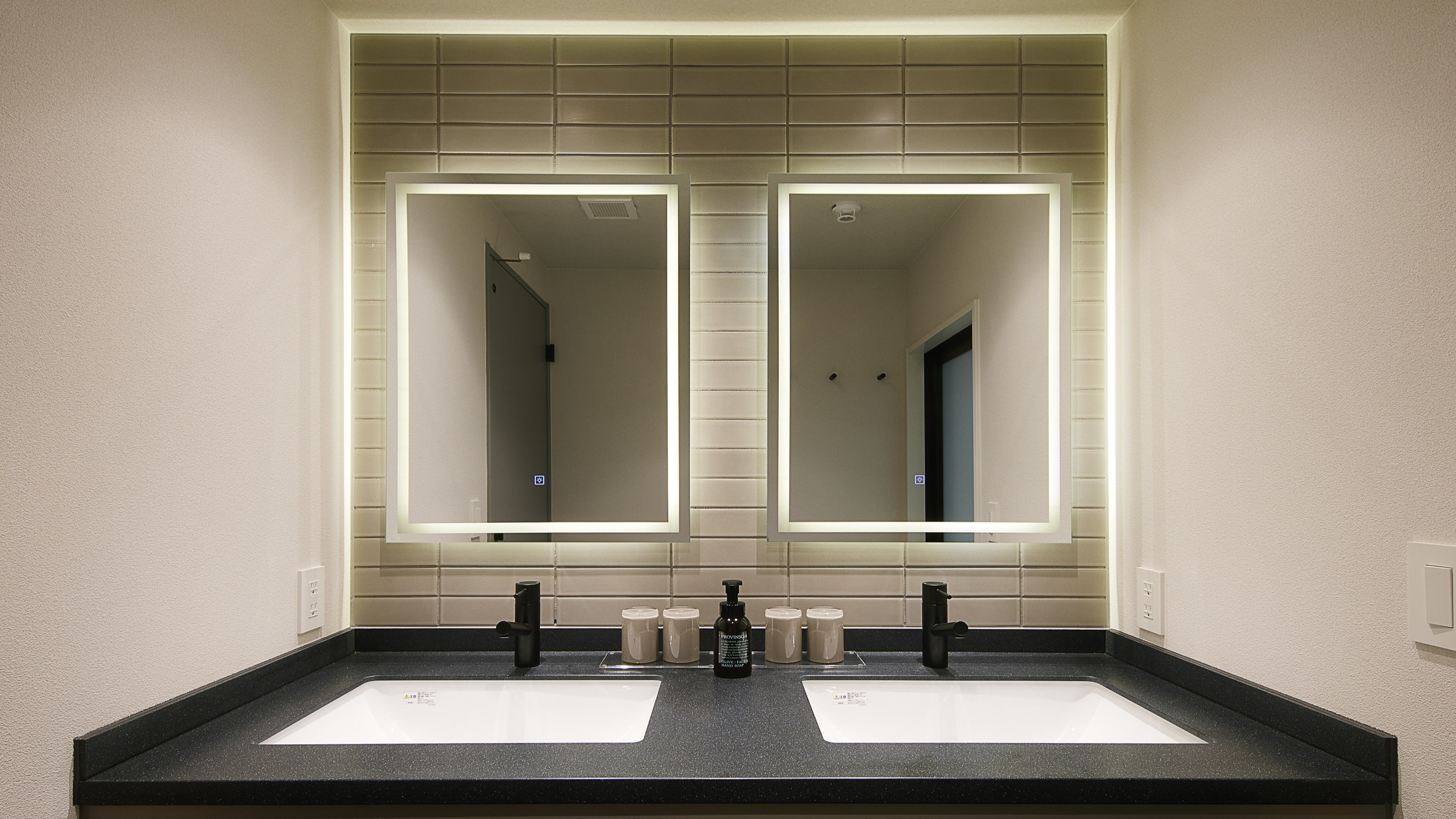 ファミリー・スーペリア・デラックスルーム