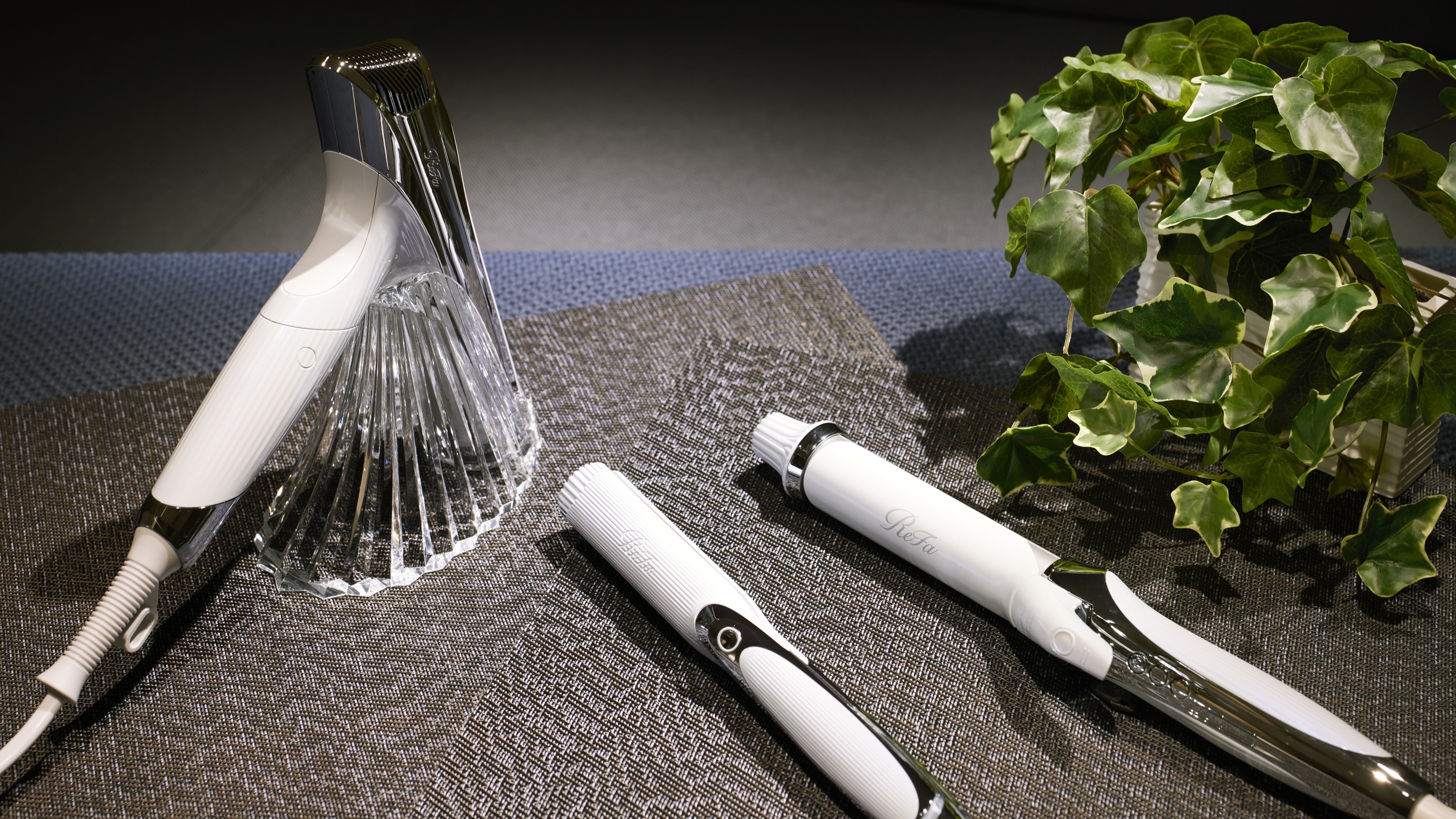 ReFa製品全室完備(ドライヤー・ヘアアイロン・コテ・シャワーヘッド)