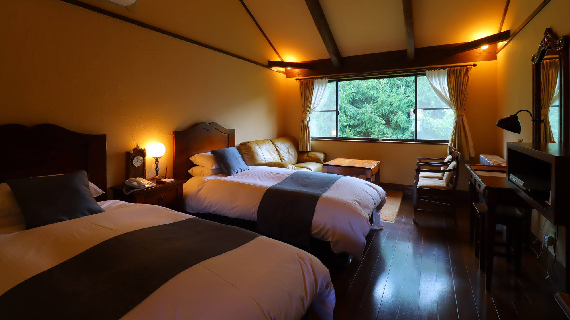 スーペリア・ツイン－本館－