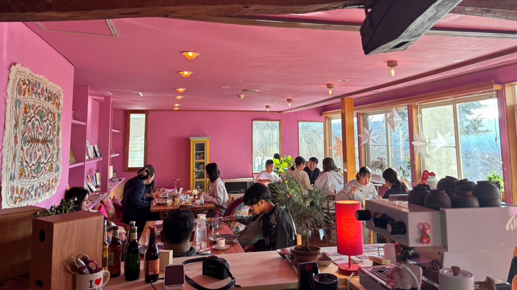 【朝食付】八島湿原で早朝トレッキング後に♪海外ステイを彷彿させる絵本カフェで自慢のふわふわパンケーキ