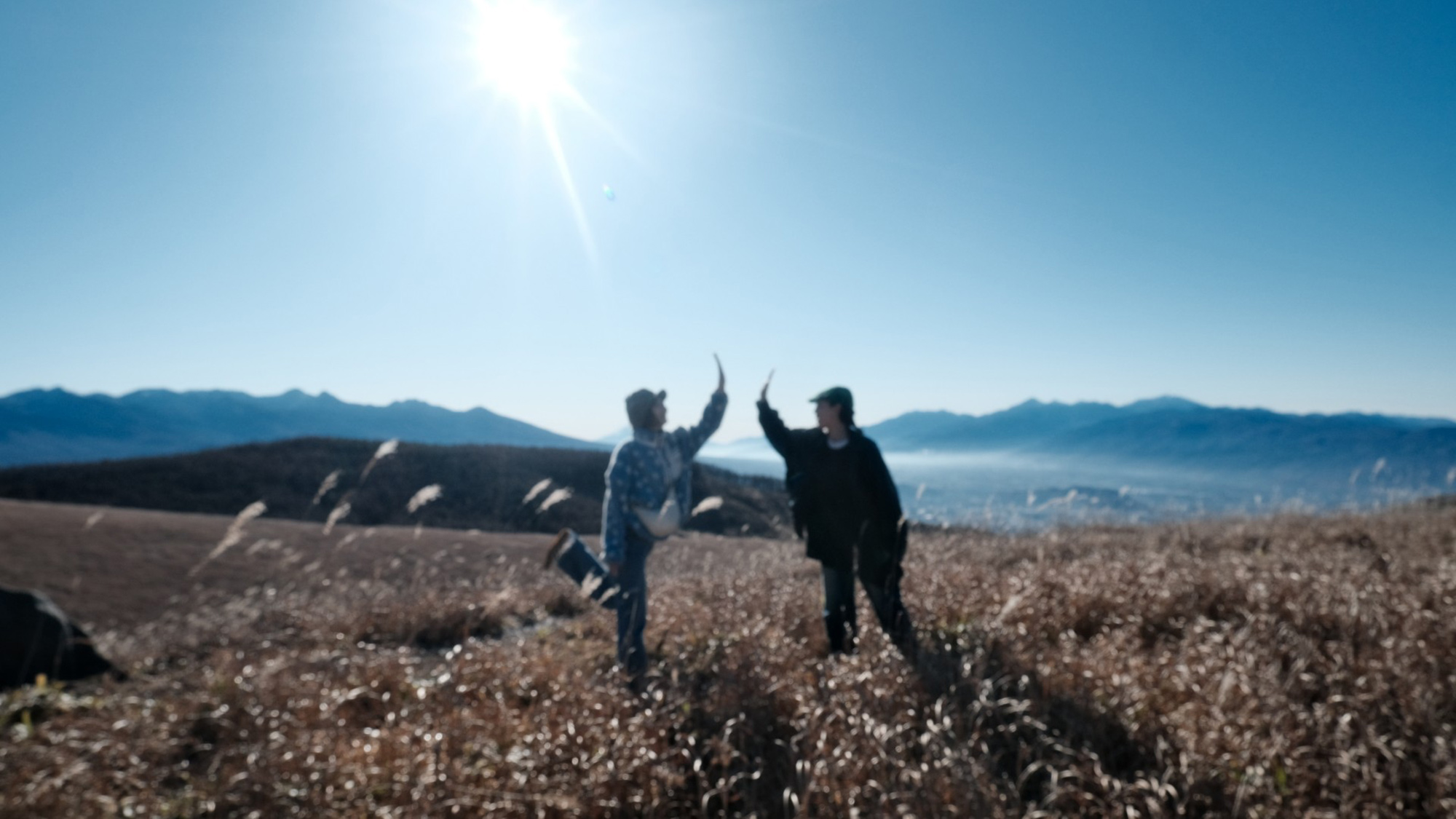 ・【秋イメージ】頑張ったご褒美は、この景色と最高の仲間との喜び