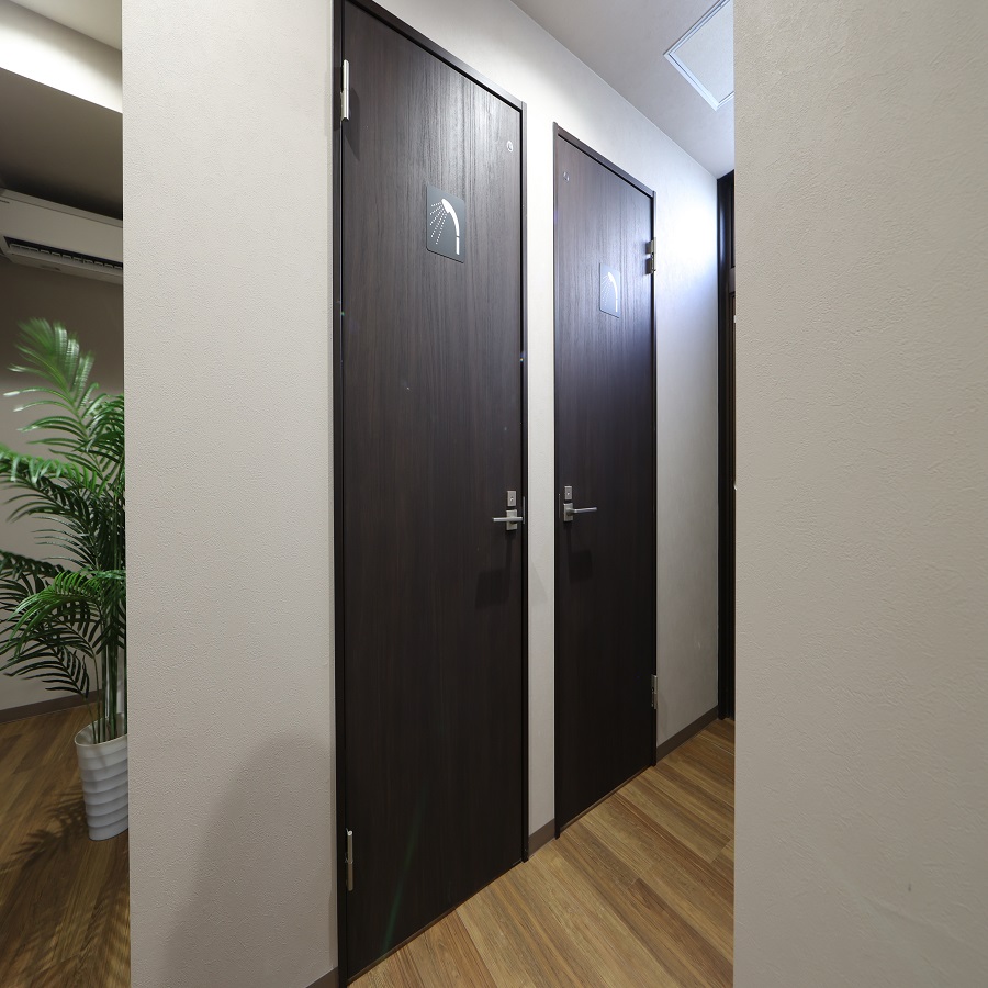 シャワールーム