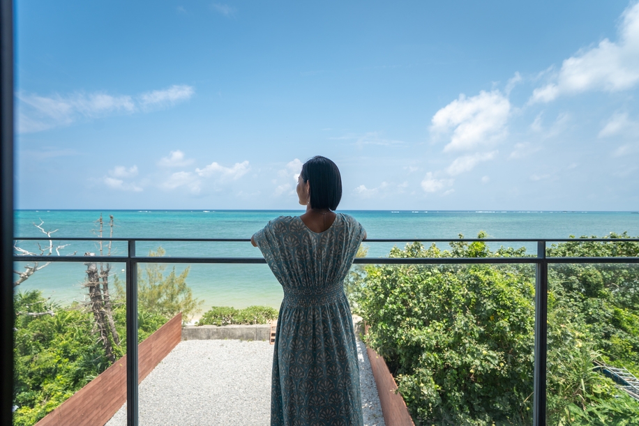 【屋上ジャグジー無料】海一列目の特等席で過ごす谷茶リゾートステイ【素泊り】