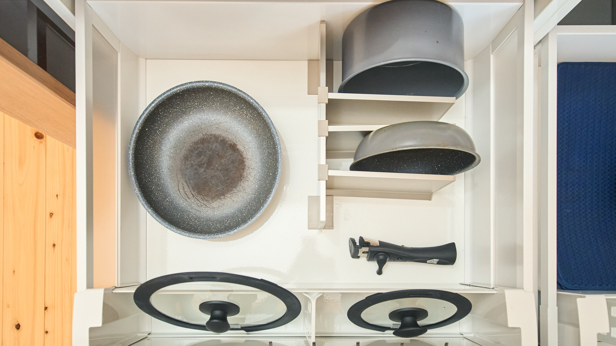 キッチン備品：鍋・フライパン等