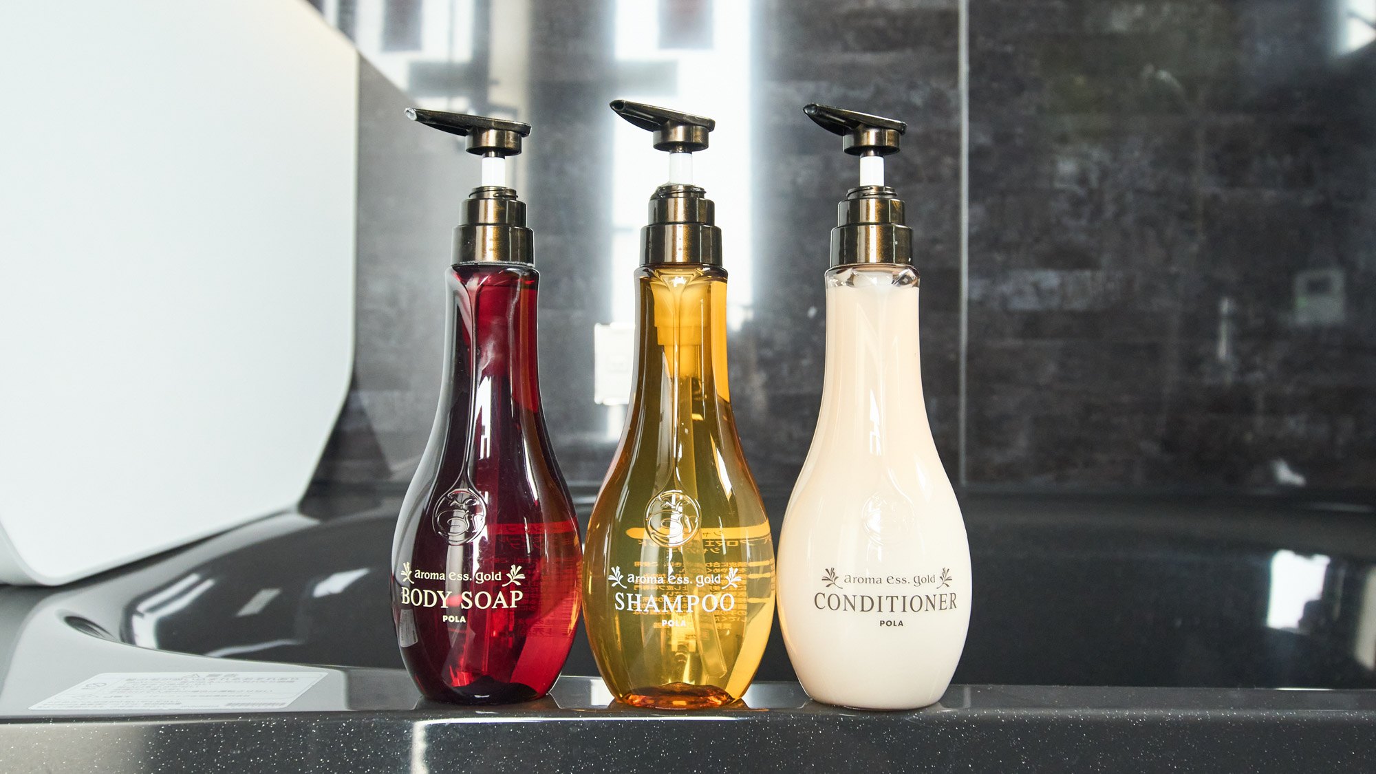 風呂備品：シャンプー類