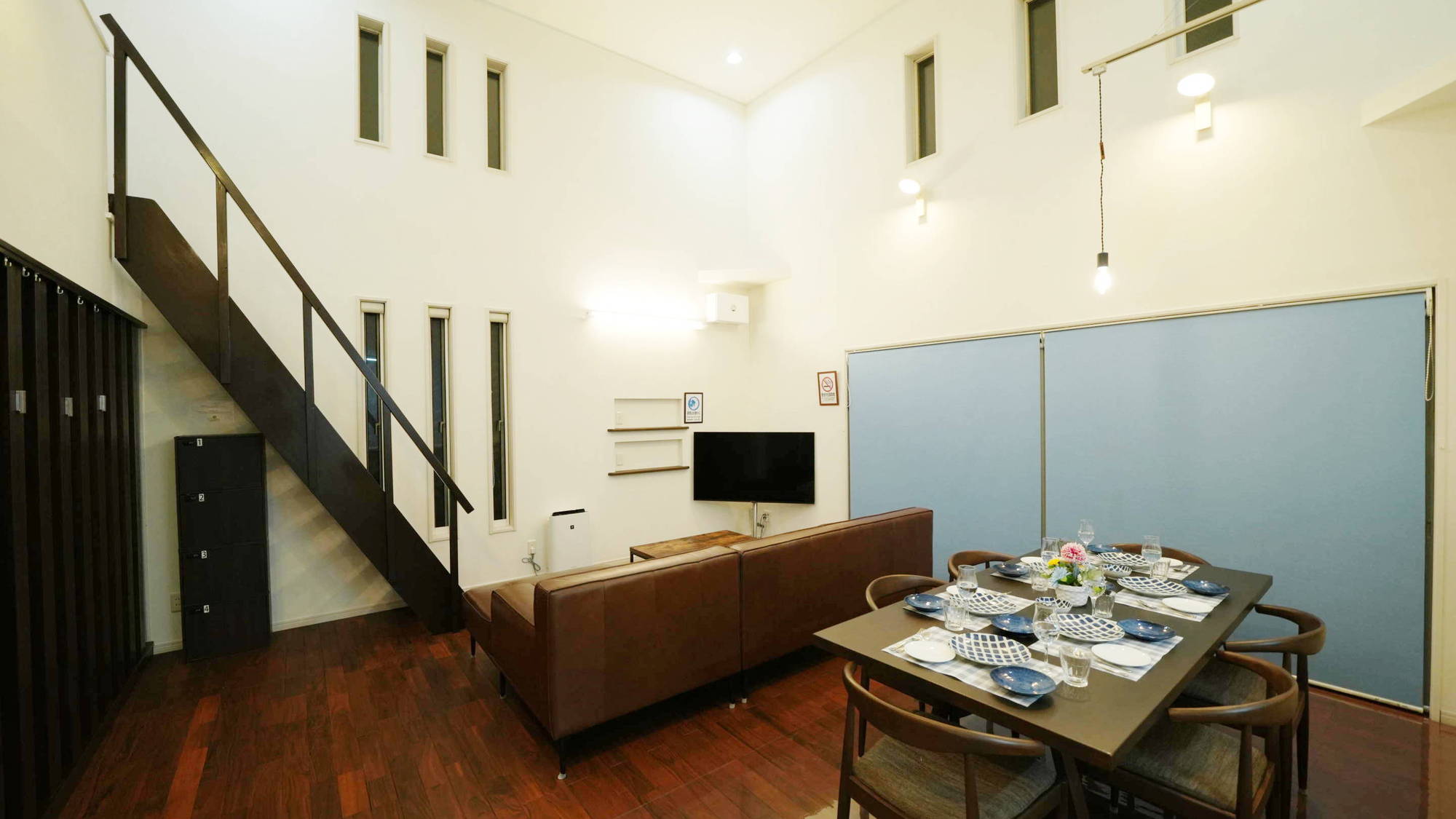 リビングダイニング