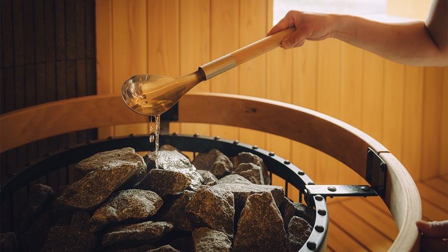 【サウナイキタイ】発酵スパイスカレーと台湾式朝食を味わう港町ステイ