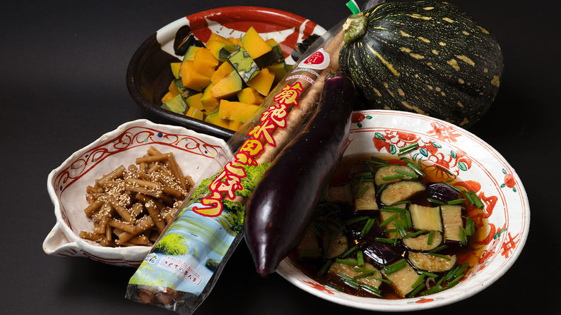 ご朝食・地元野菜の煮物