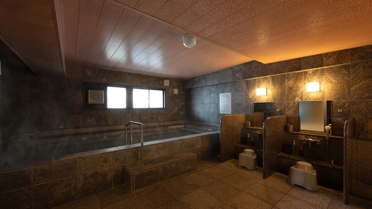 【リニューアル記念セール-素泊まり】＼最大40％OFF！／市電＆空港リムジン停すぐ！光明石の湯で癒す